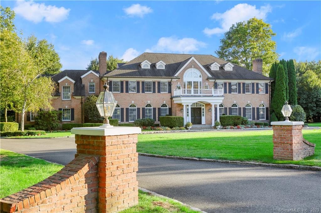 100 Beagling Hill Circle