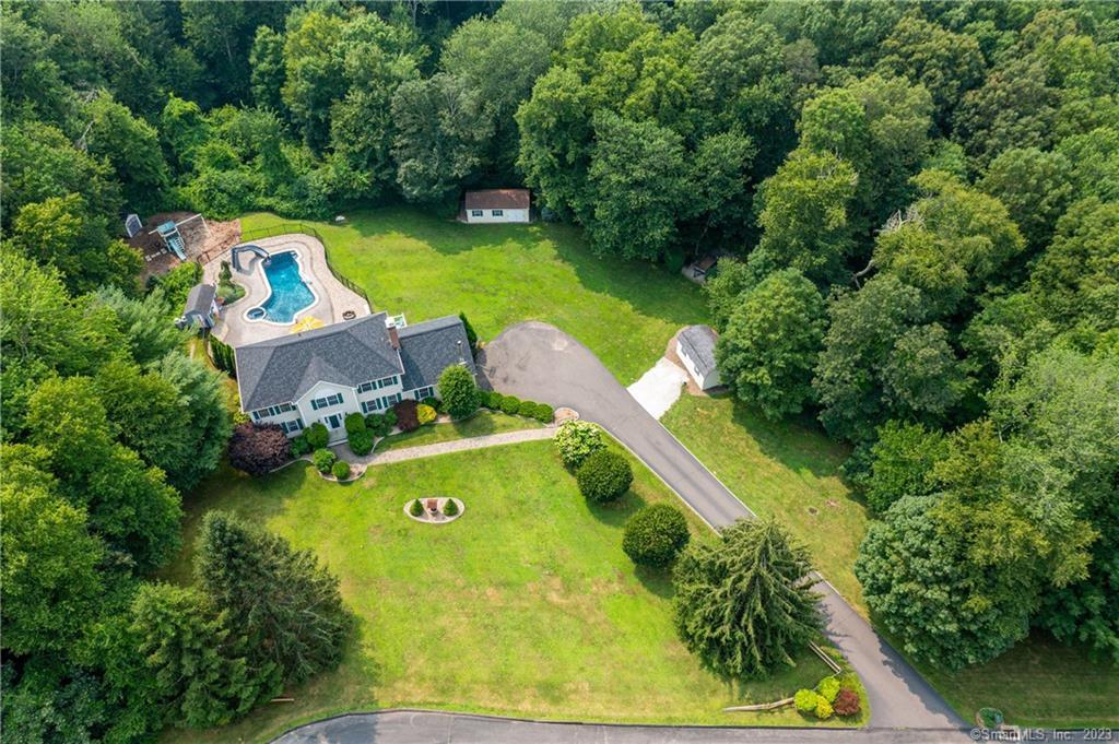 6 Shadow Ridge Circle