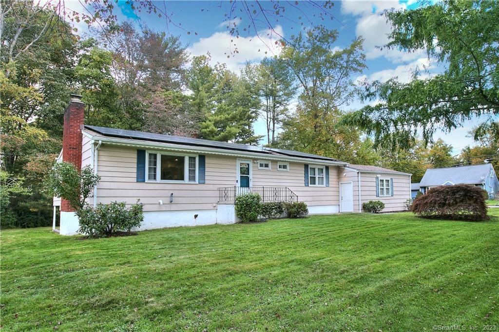 580 West River Street