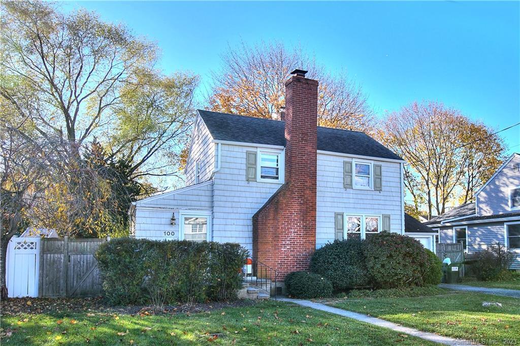 100 Catherine Street