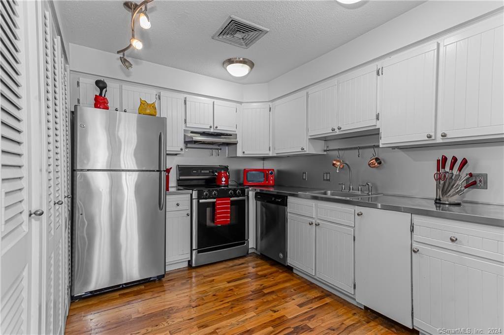 118 Washington Street 207