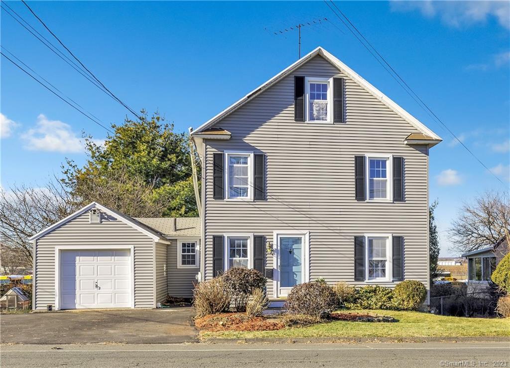 1004 Stratford Road