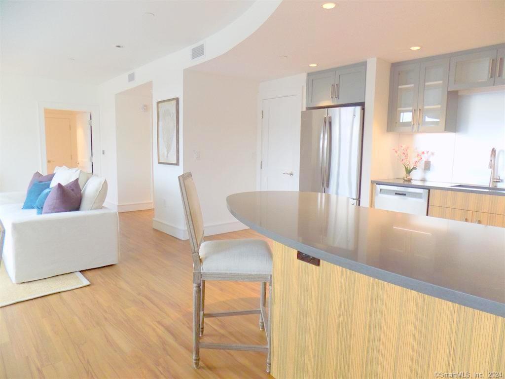 5 Church Lane 401