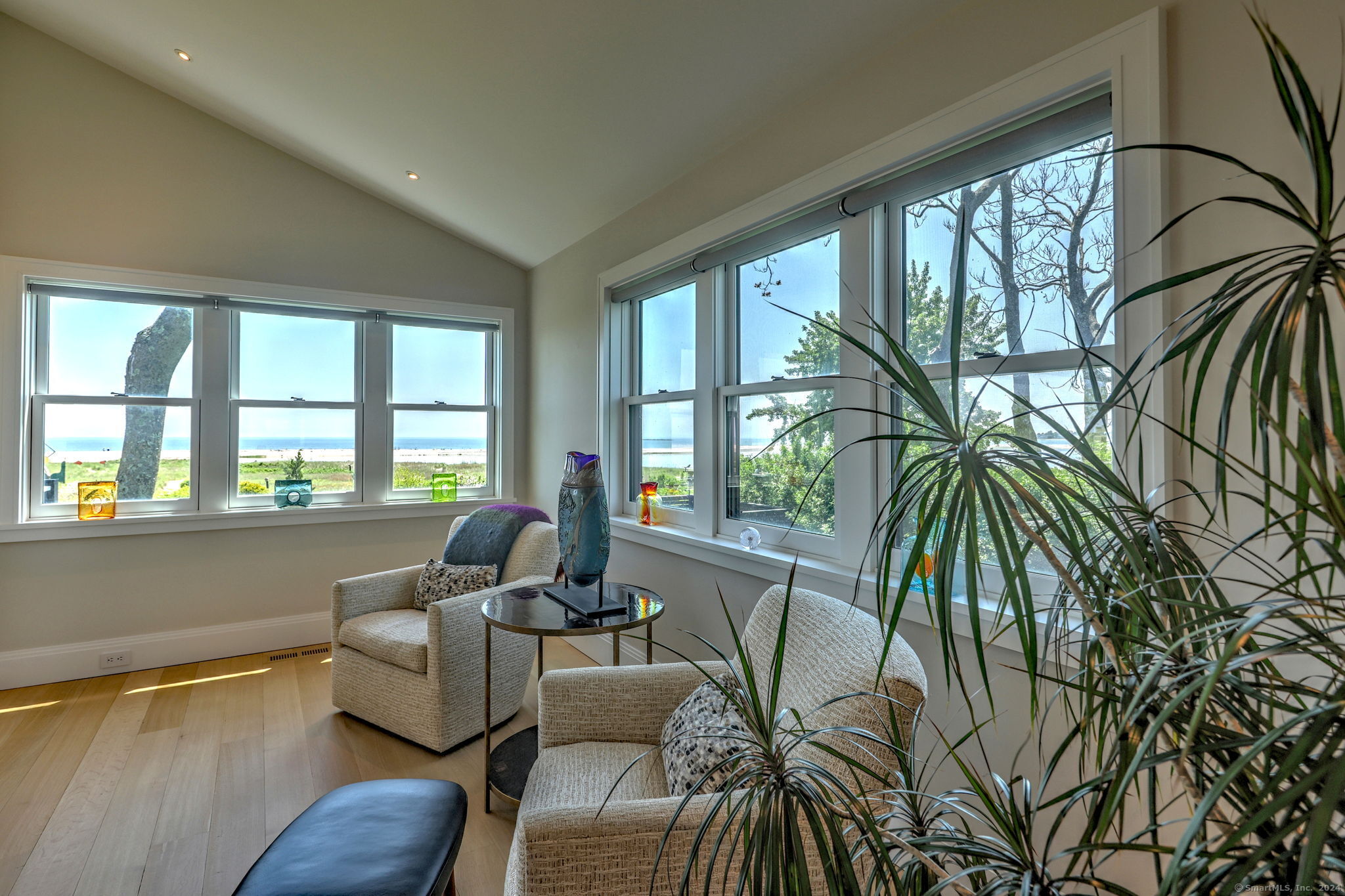 49 Smiths Point Road