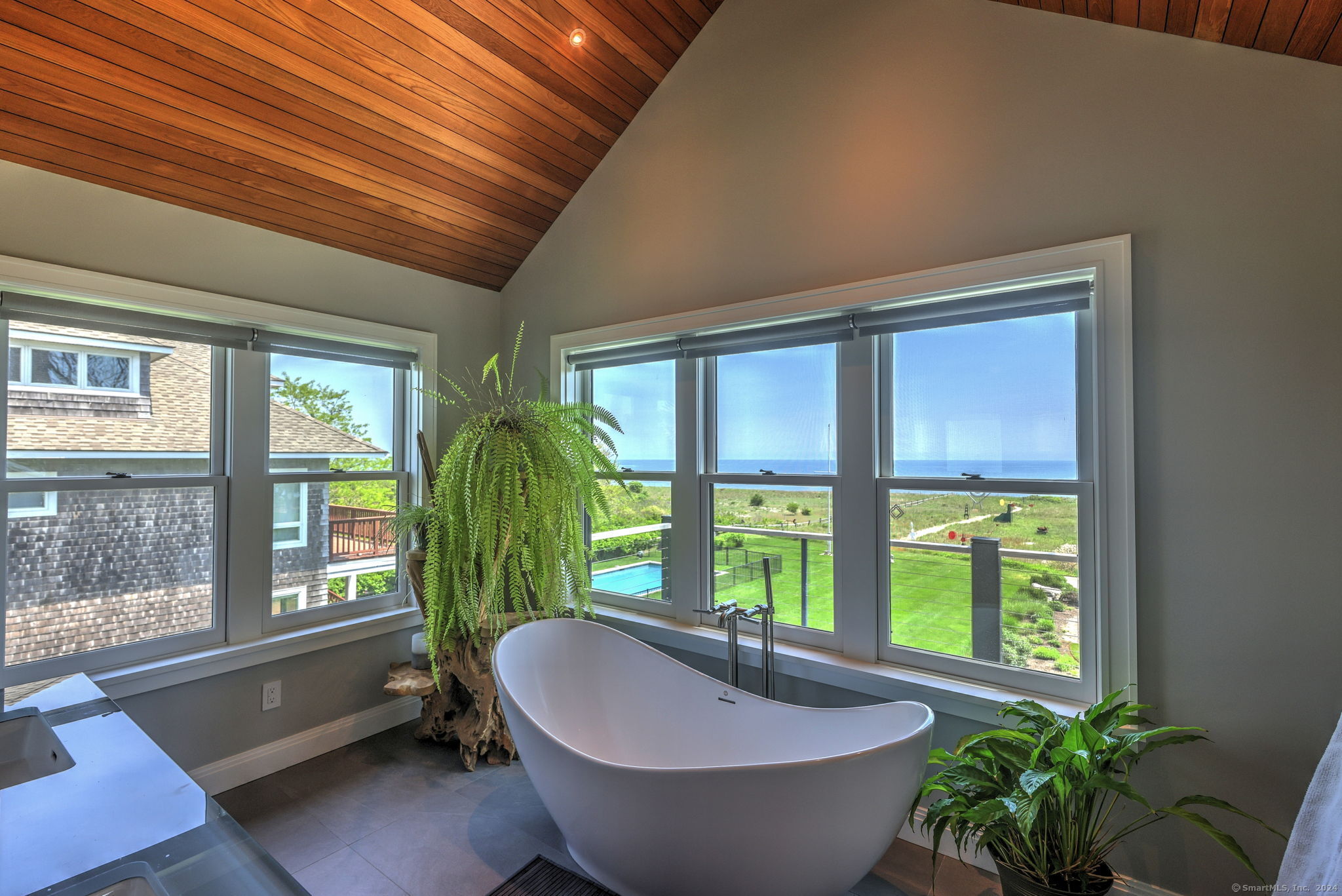 49 Smiths Point Road
