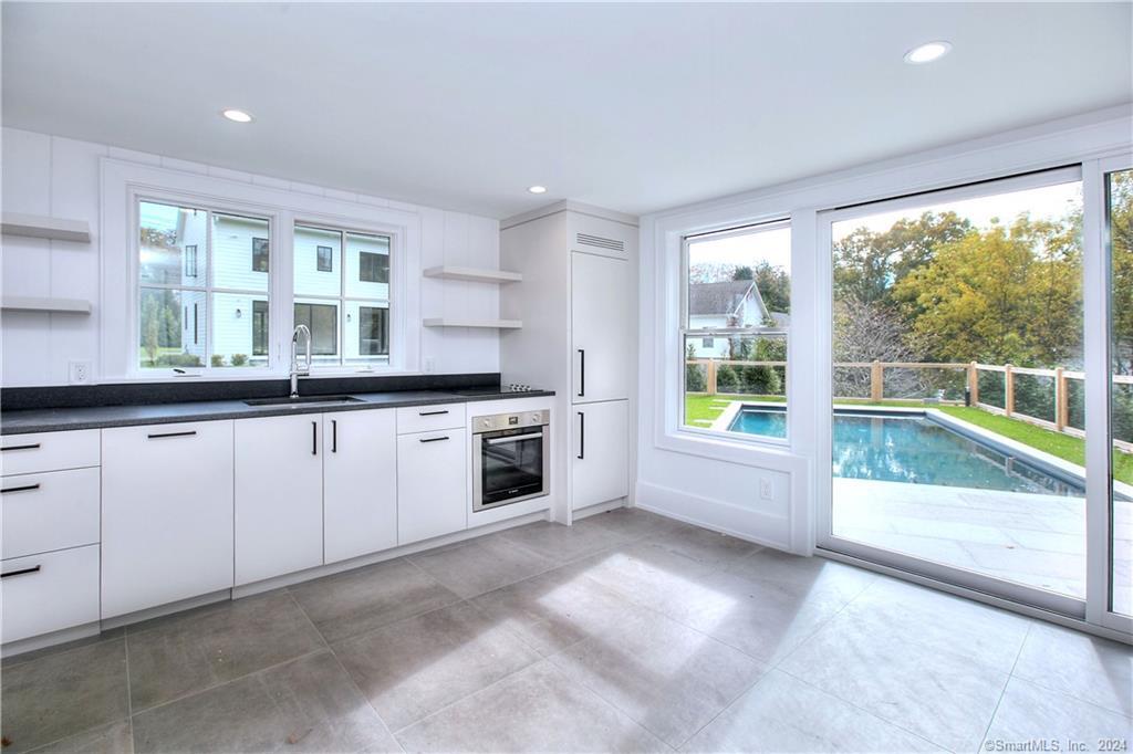 1 Ivanhoe Lane
