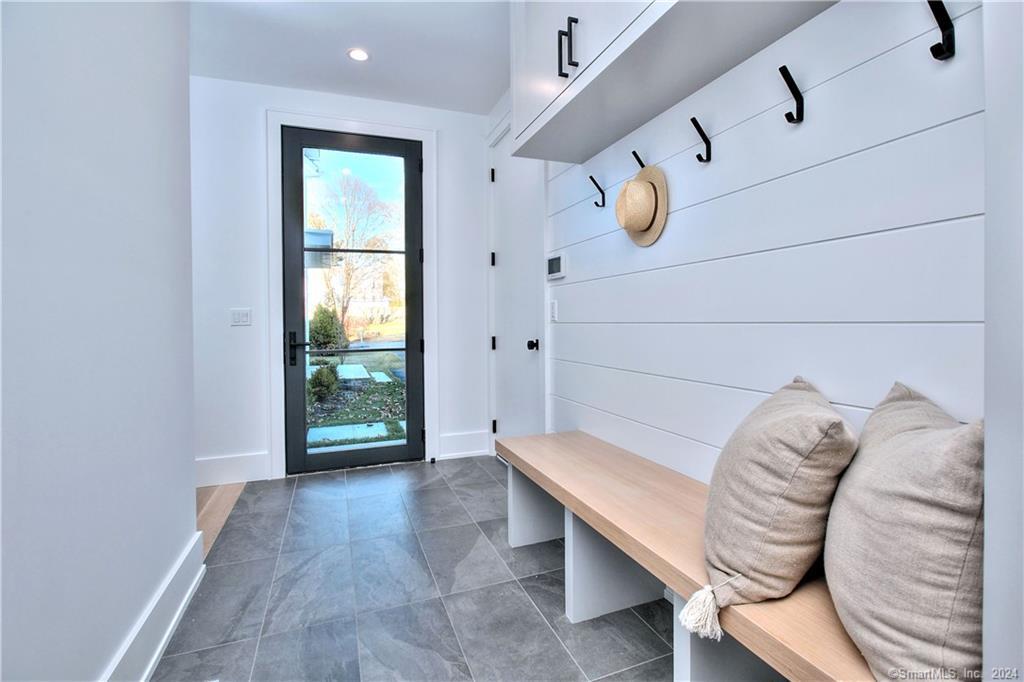 1 Ivanhoe Lane