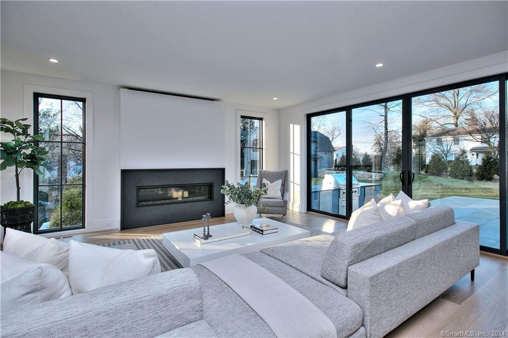 1 Ivanhoe Lane