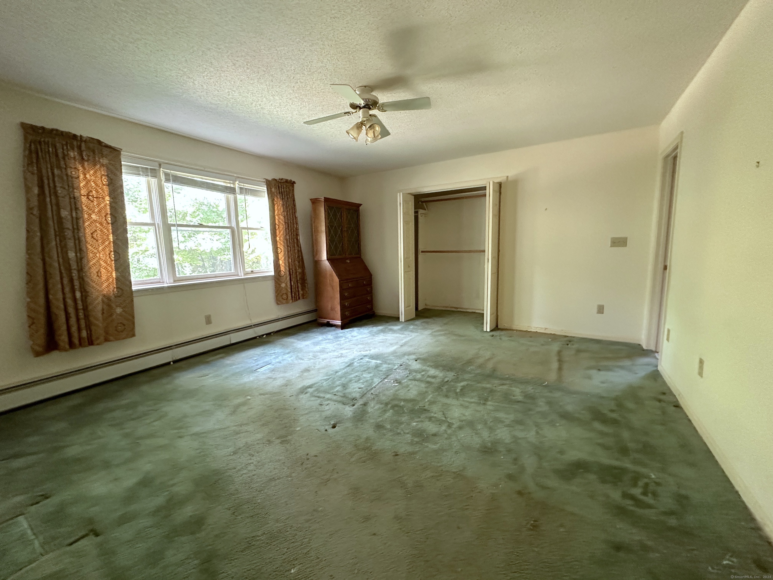 33 Robin Hill Lane