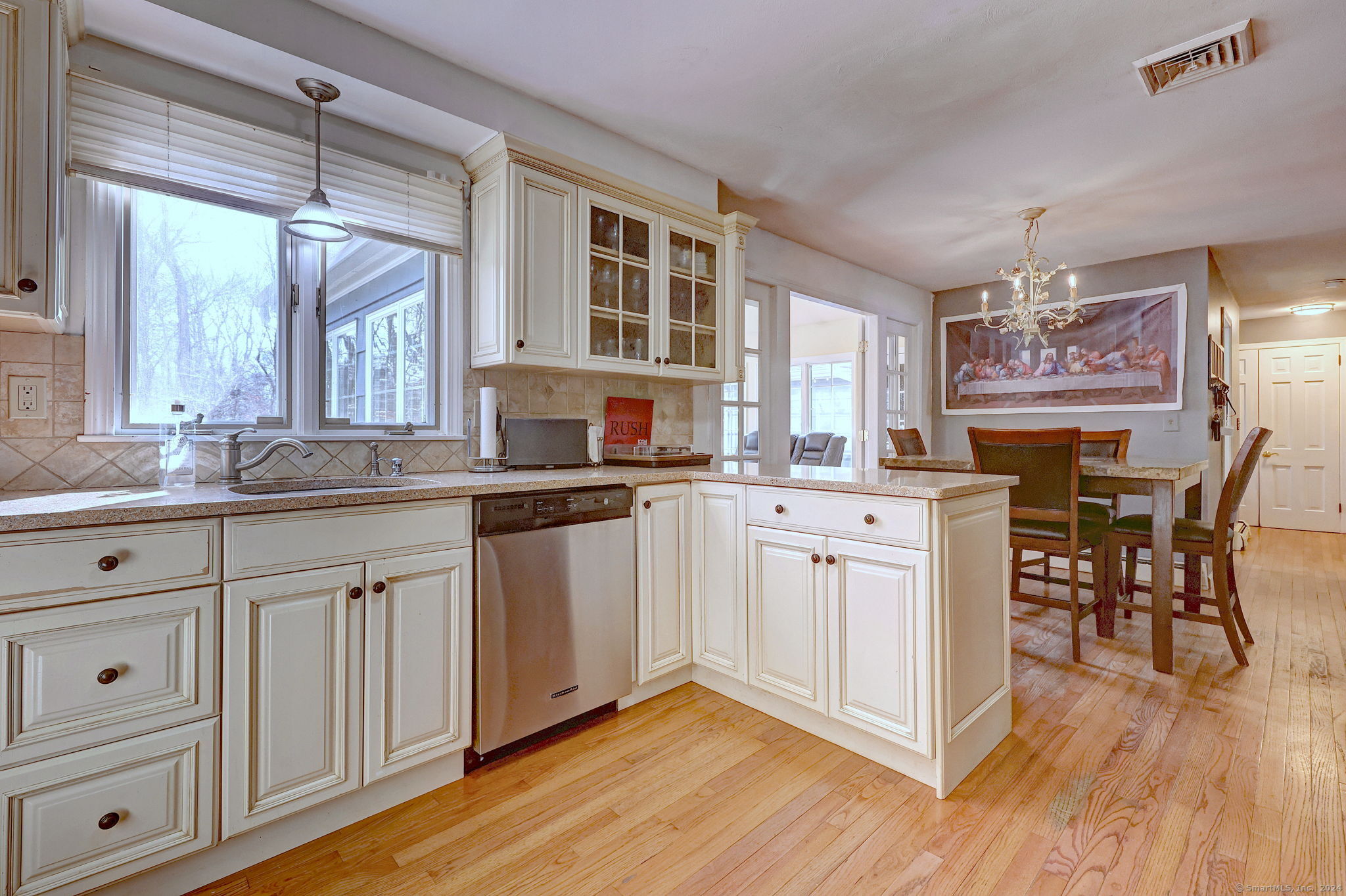 62 Teeter Rock Road
