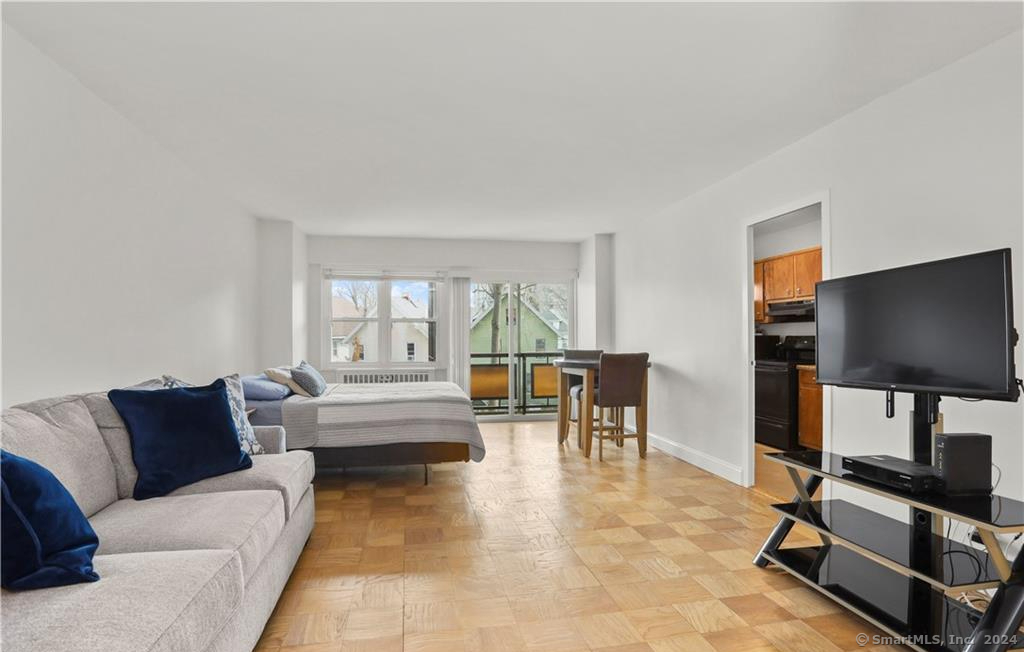 80 Cartright Street 3L