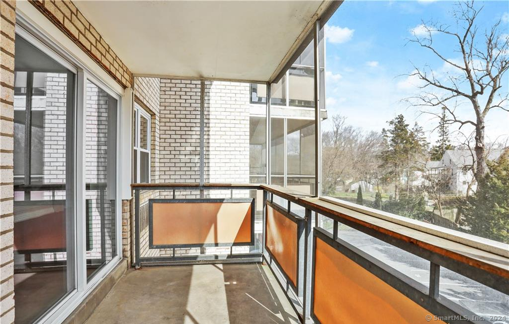 80 Cartright Street 3L