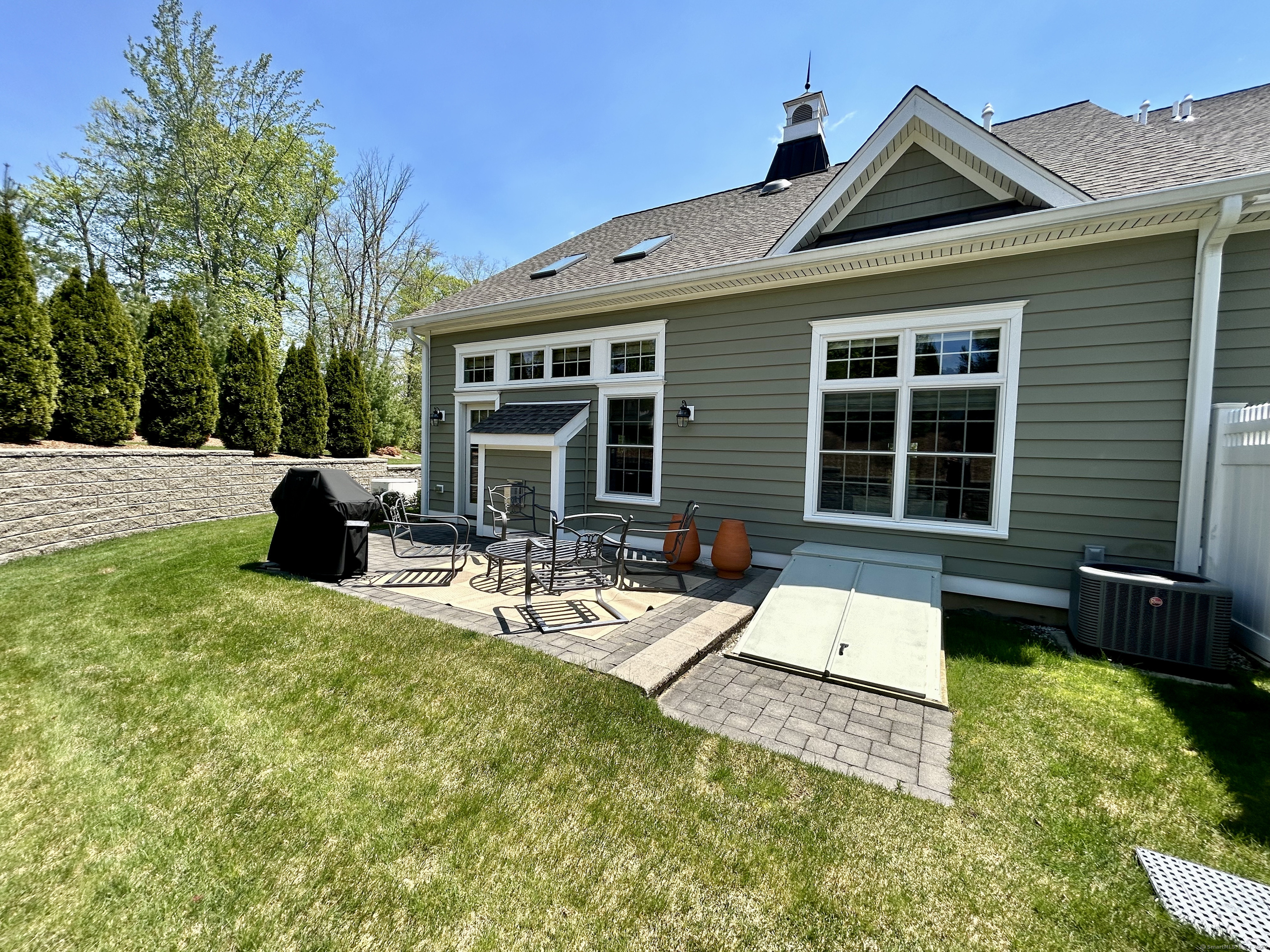 77 Sunset Lane 2