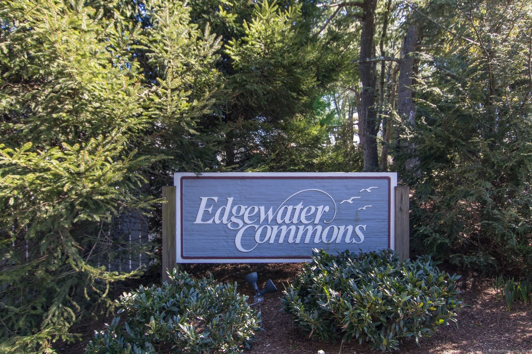 32 Edgewater Commons Lane 32