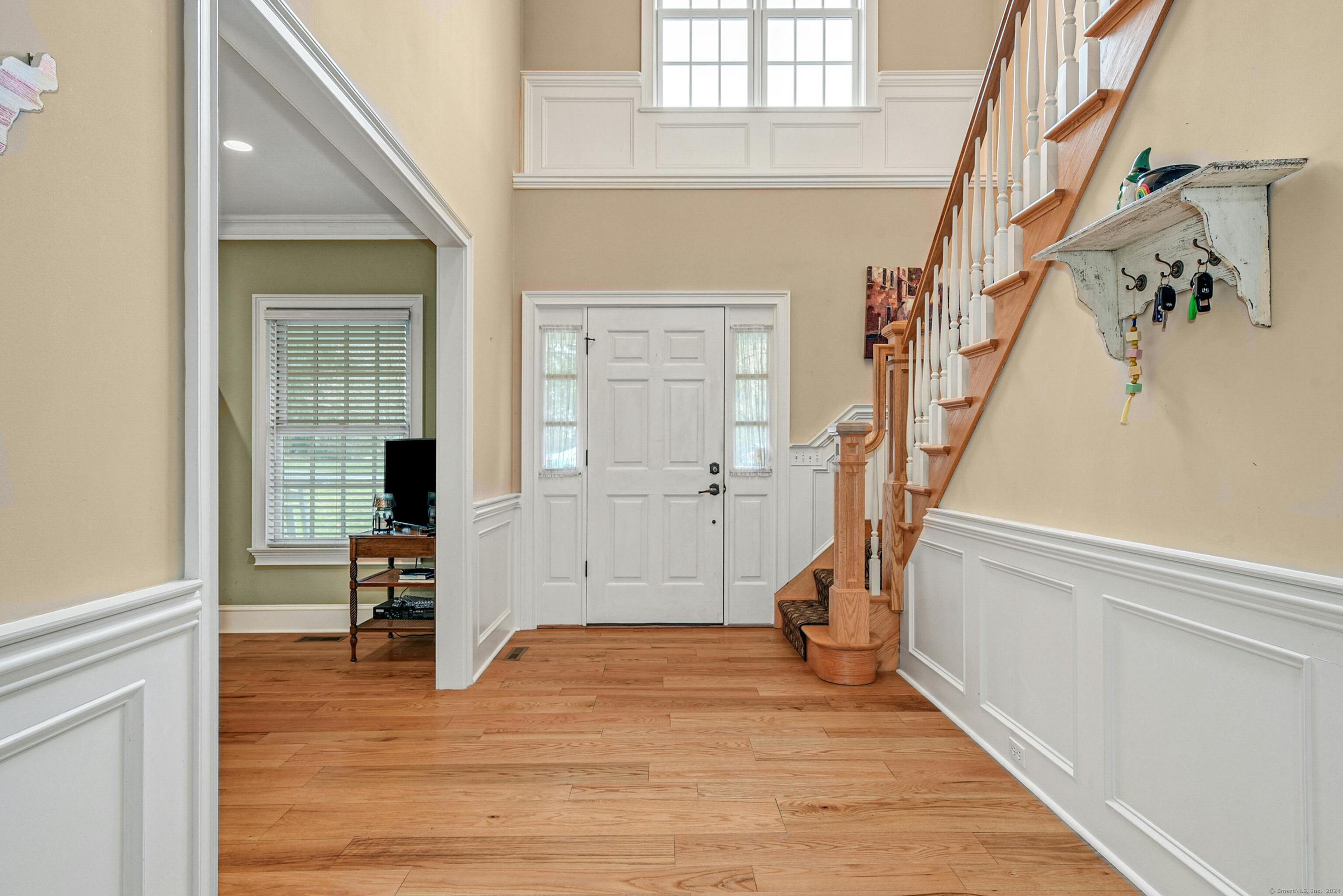 129 West Meadow Road