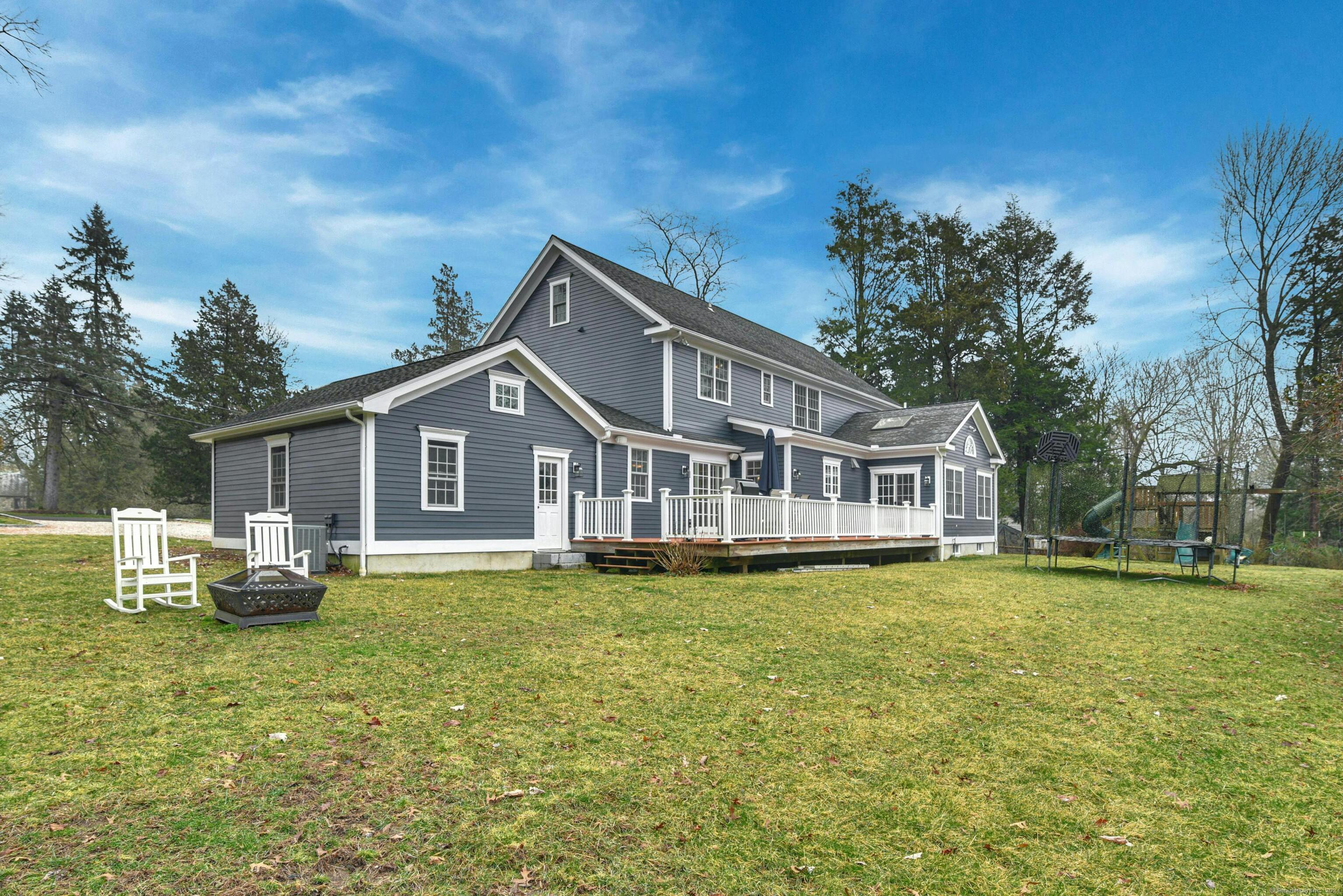 129 West Meadow Road