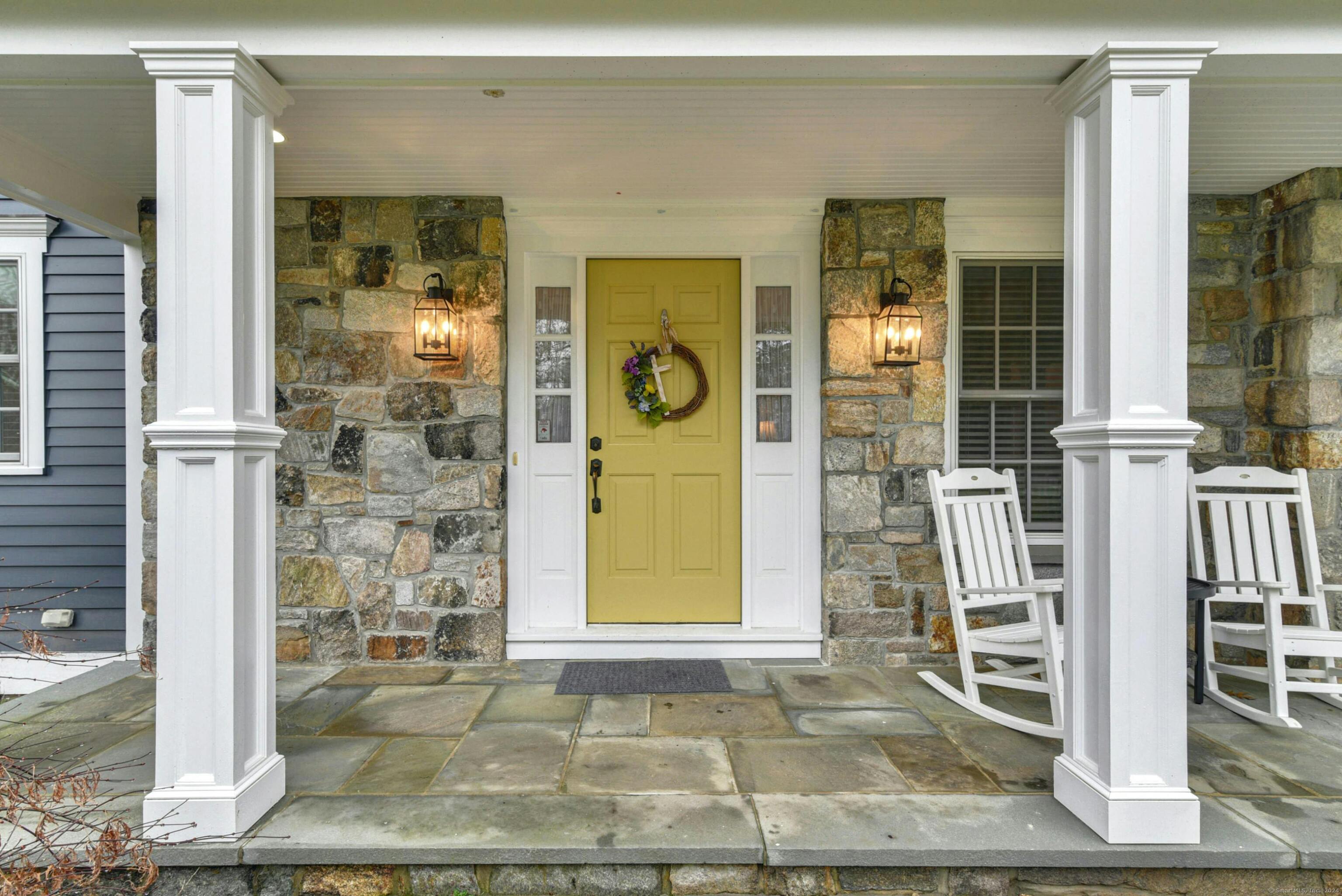 129 West Meadow Road