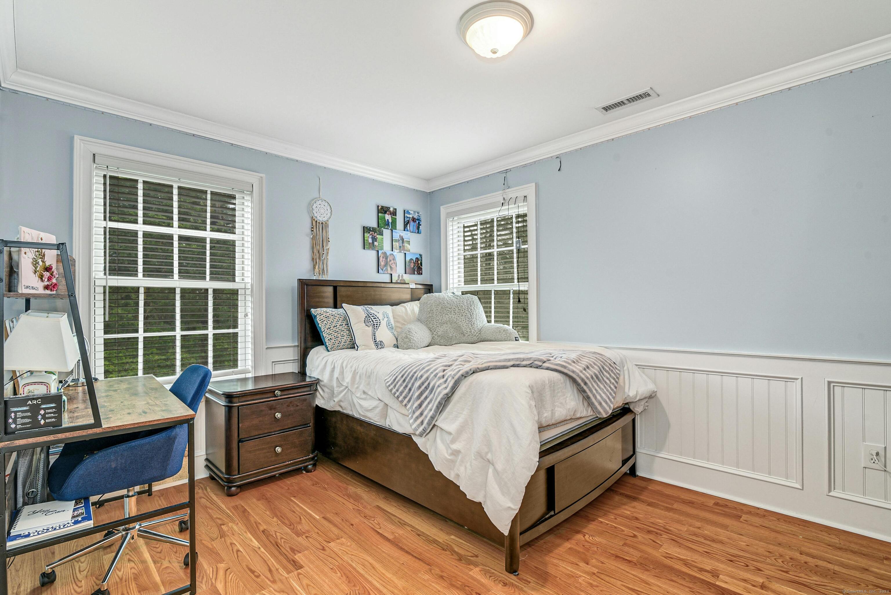 129 West Meadow Road
