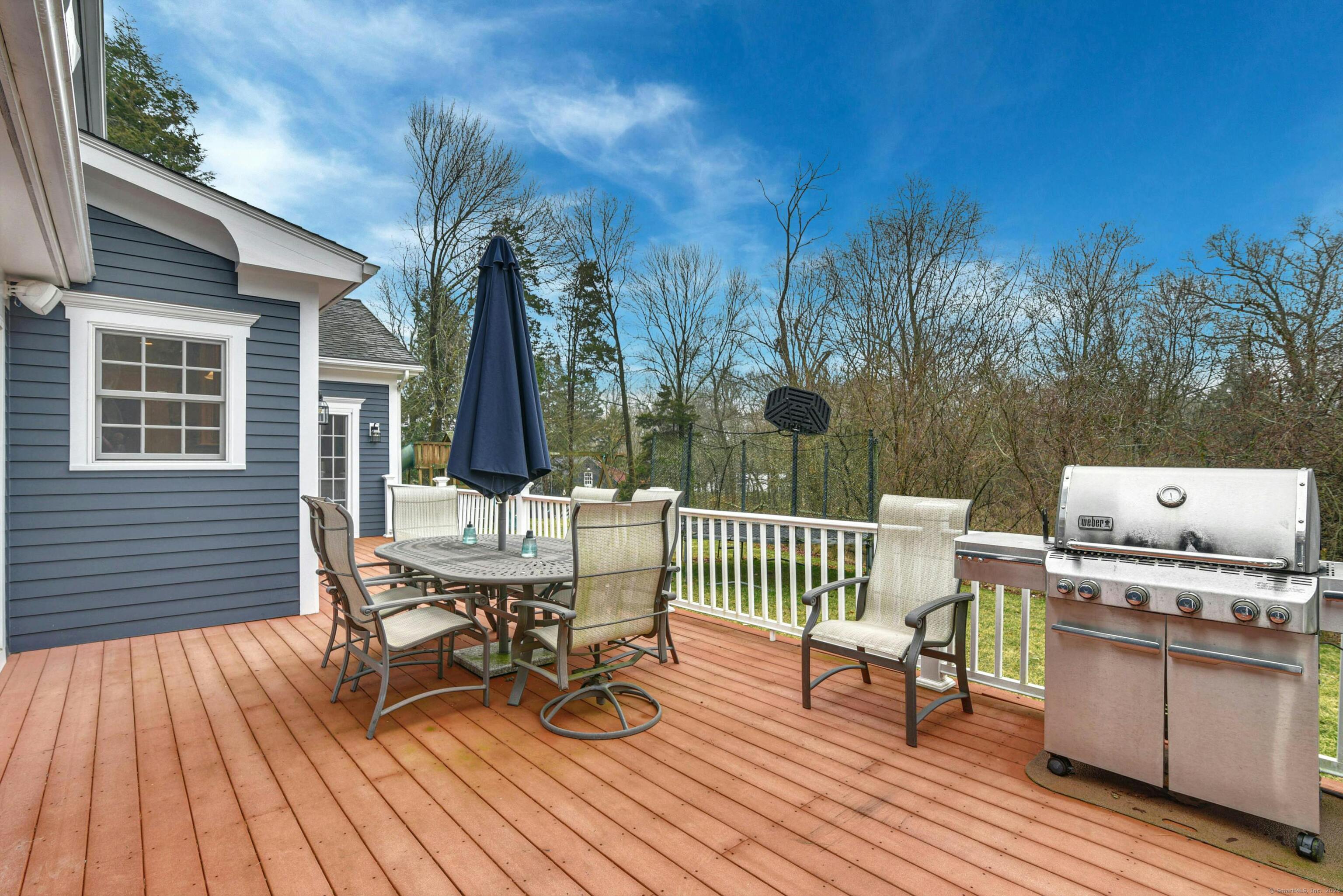 129 West Meadow Road