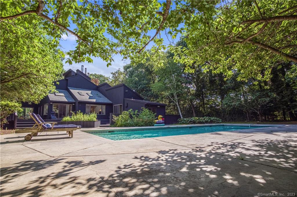 13A Dogwood Lane