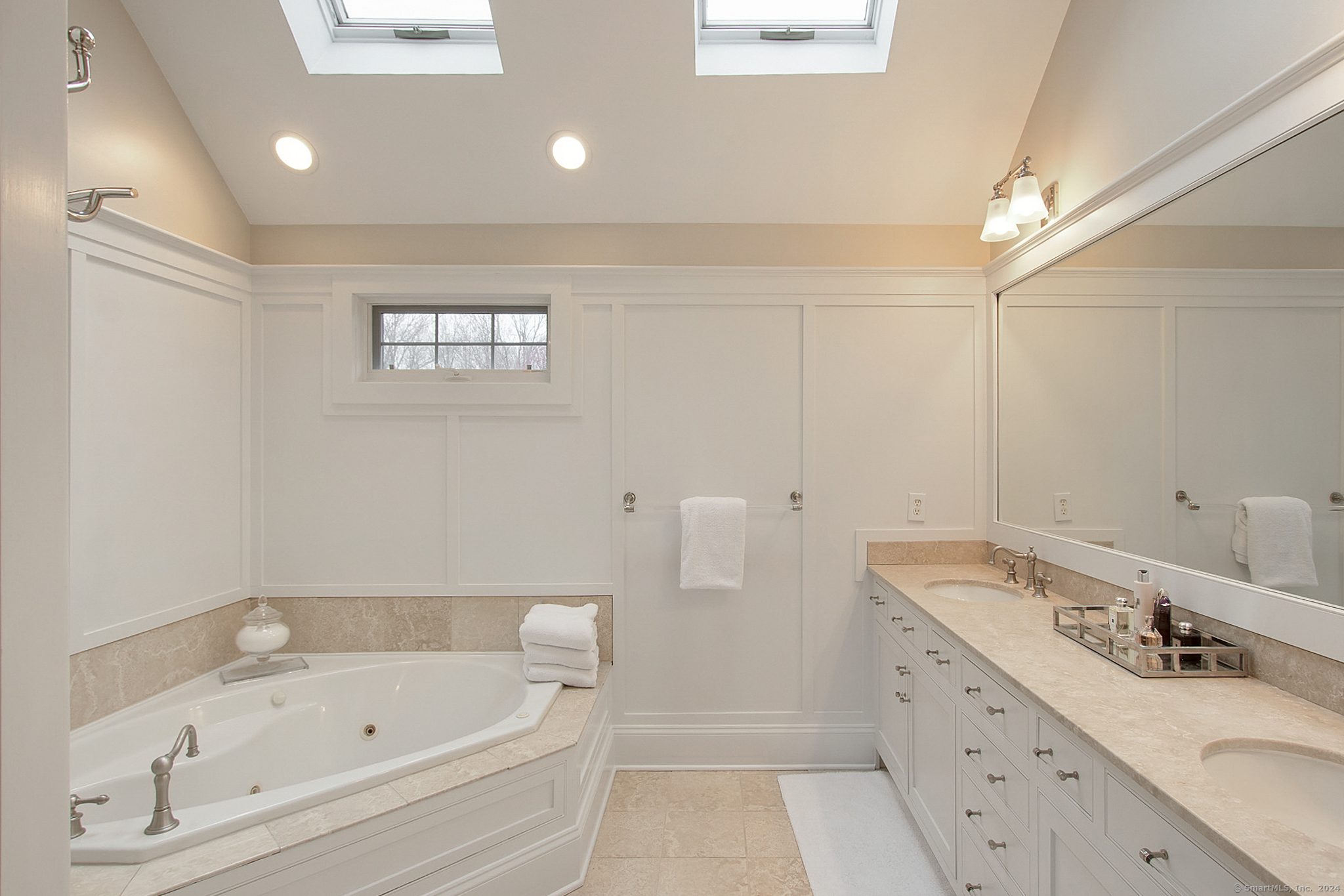 33 Wilton Acres