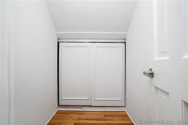 10 Murray Street