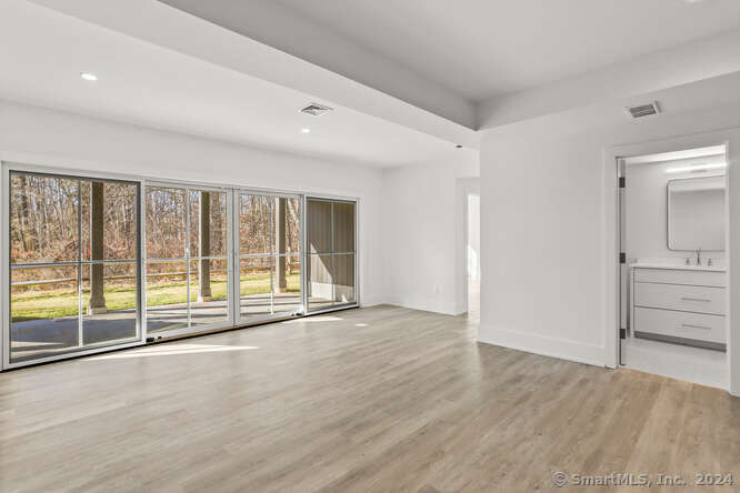 7 White Barns Lane 7
