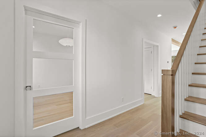 7 White Barns Lane 7