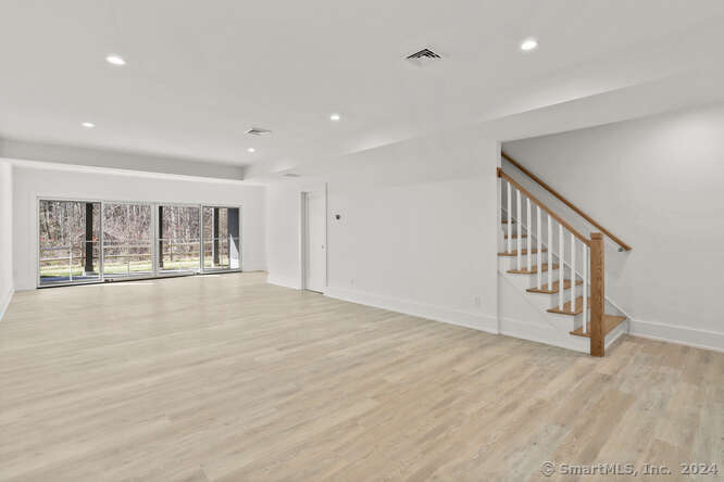 7 White Barns Lane 7