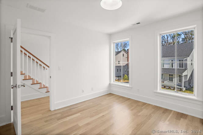 7 White Barns Lane 7