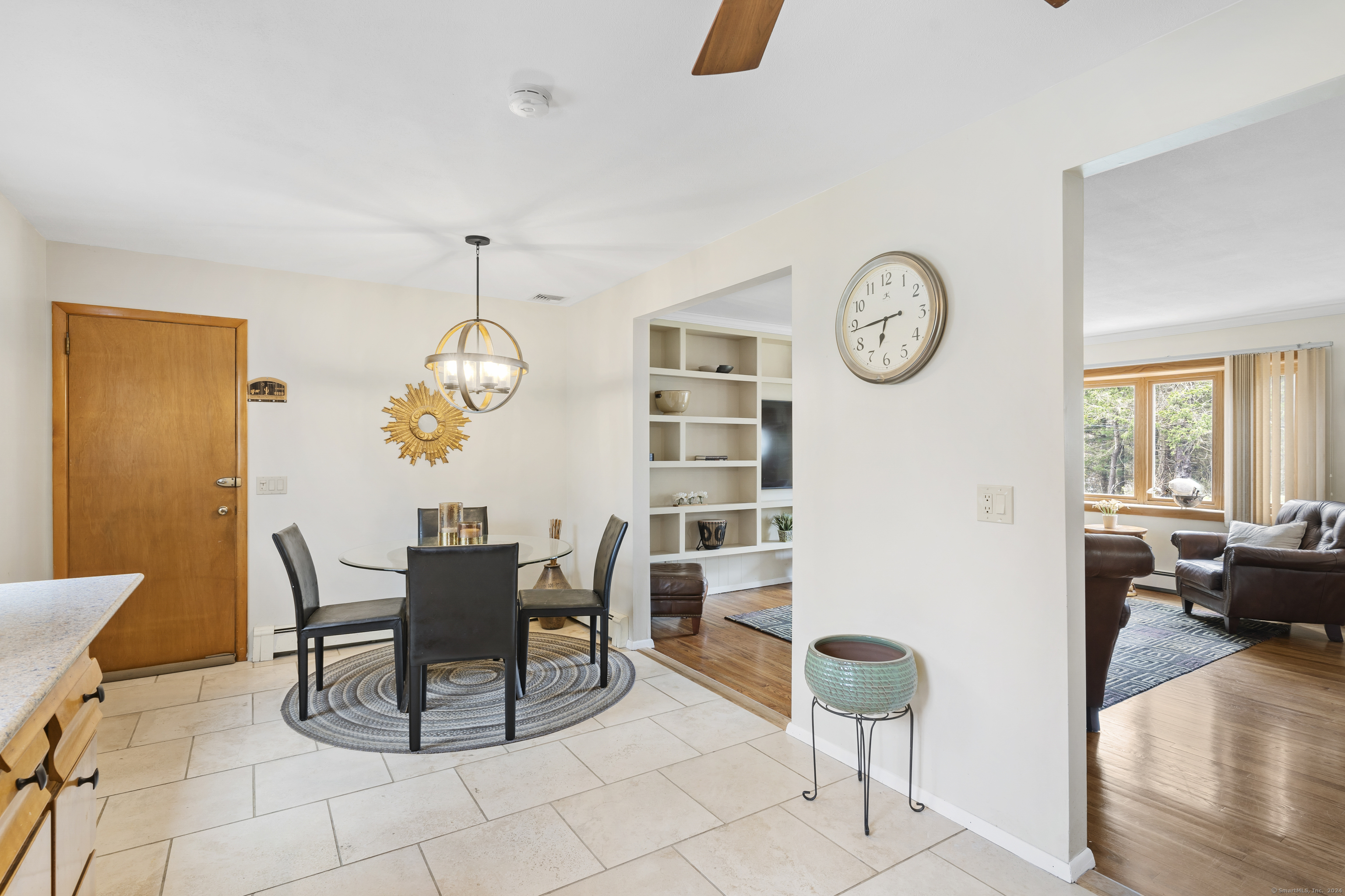 2 Fieldstone Drive