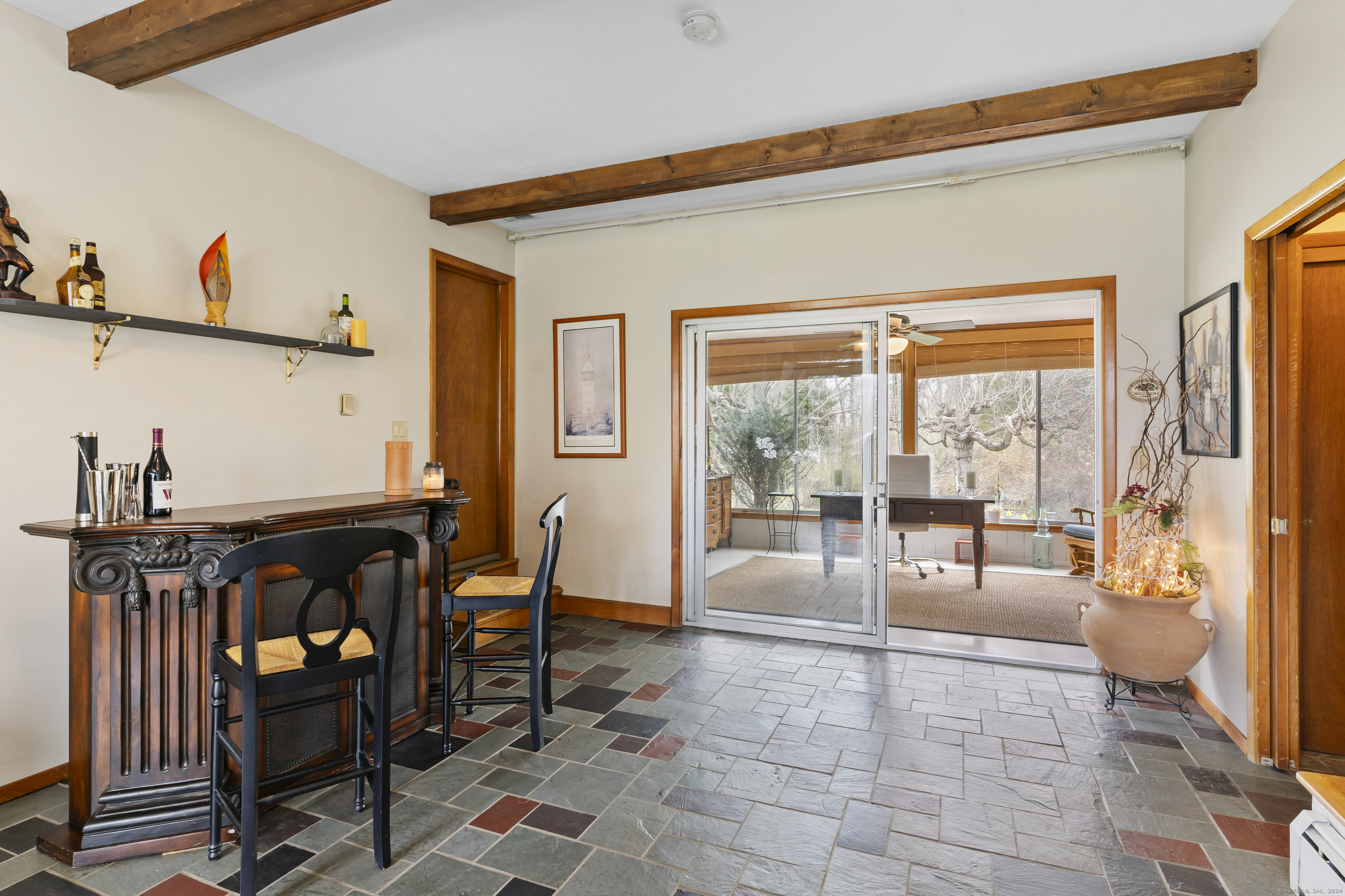 2 Fieldstone Drive