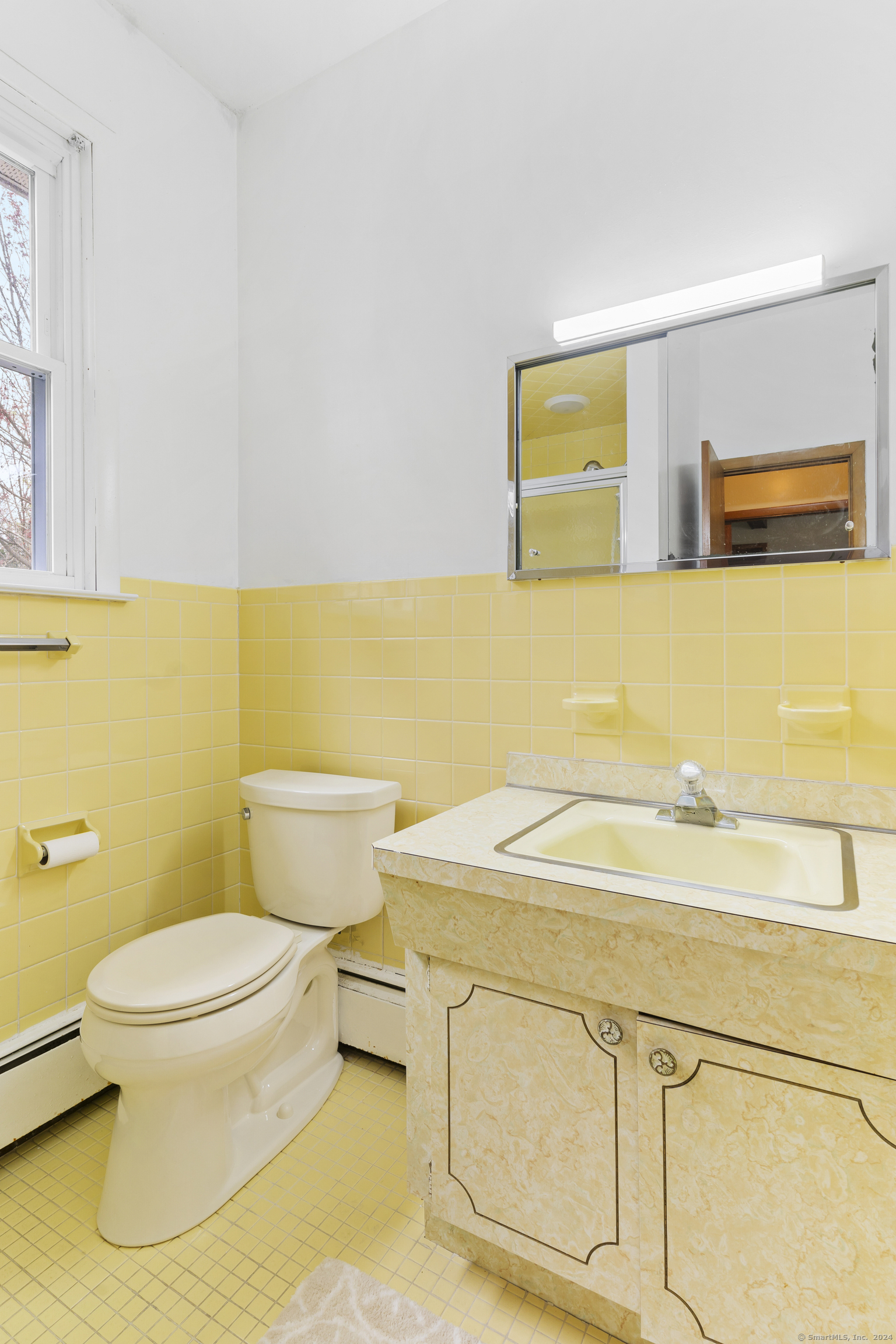 2 Fieldstone Drive