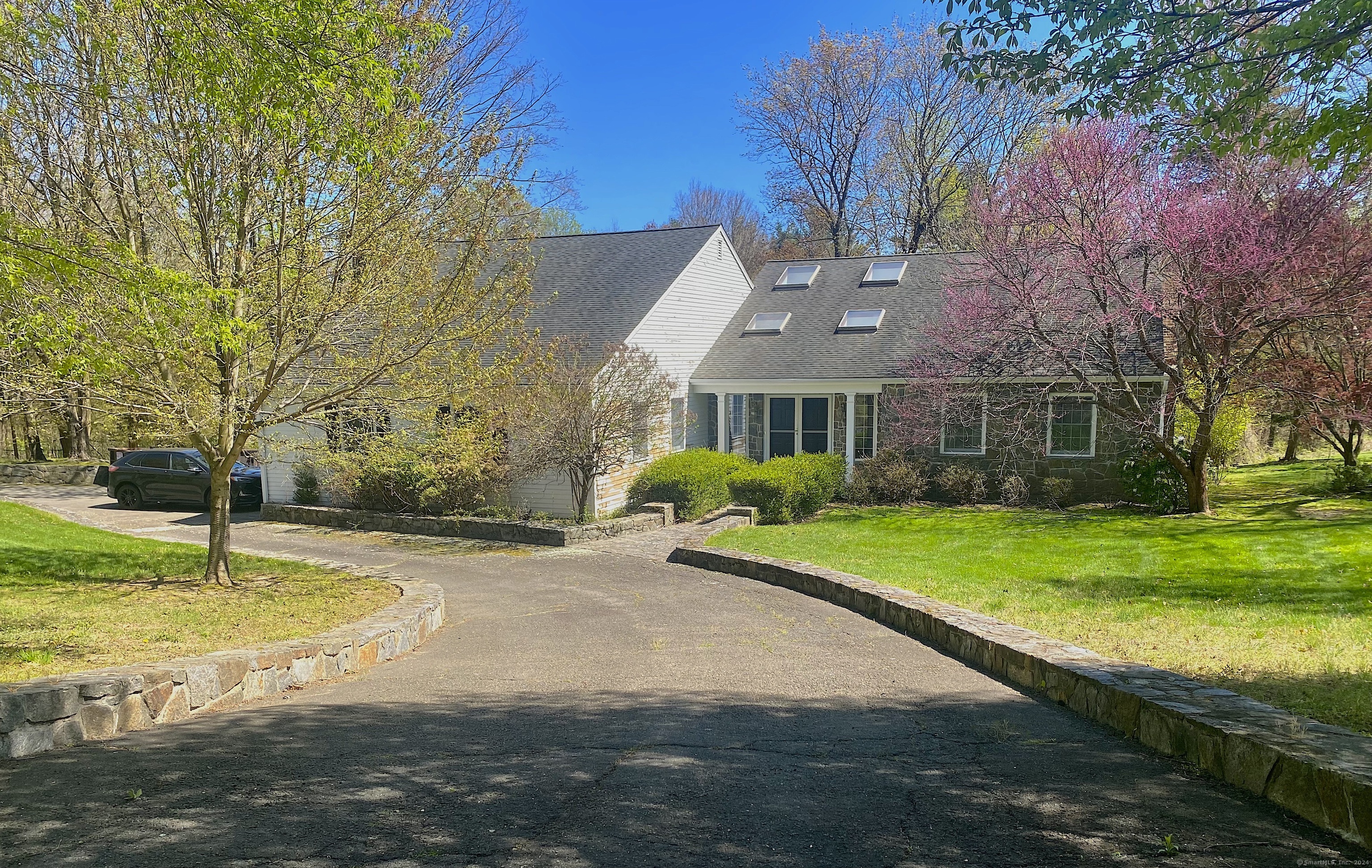 25 Lancelot Road