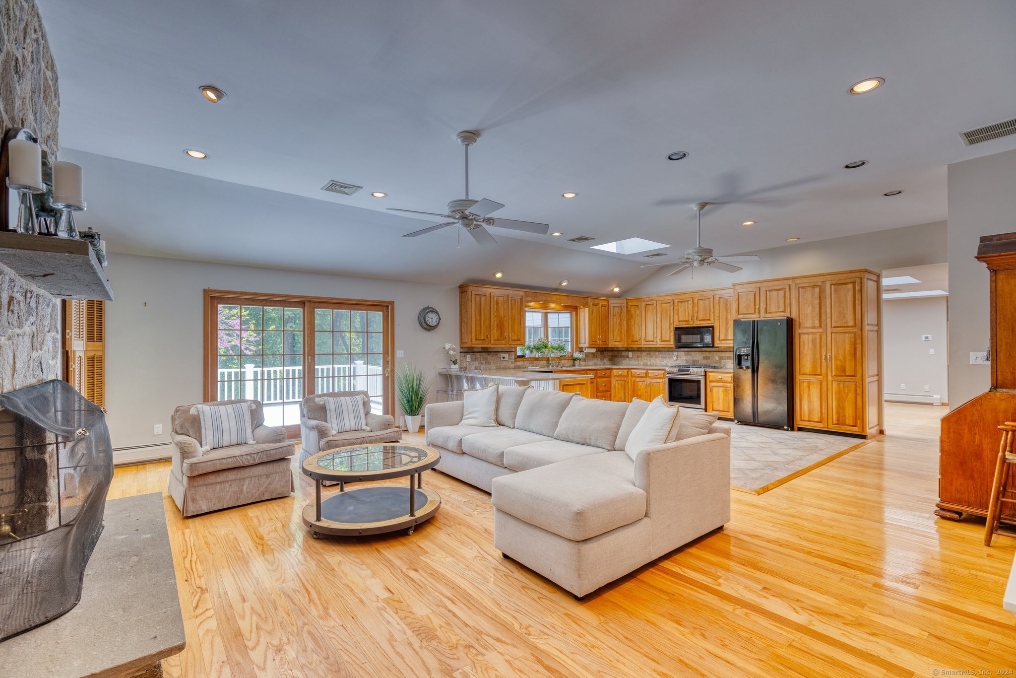 25 Lancelot Road