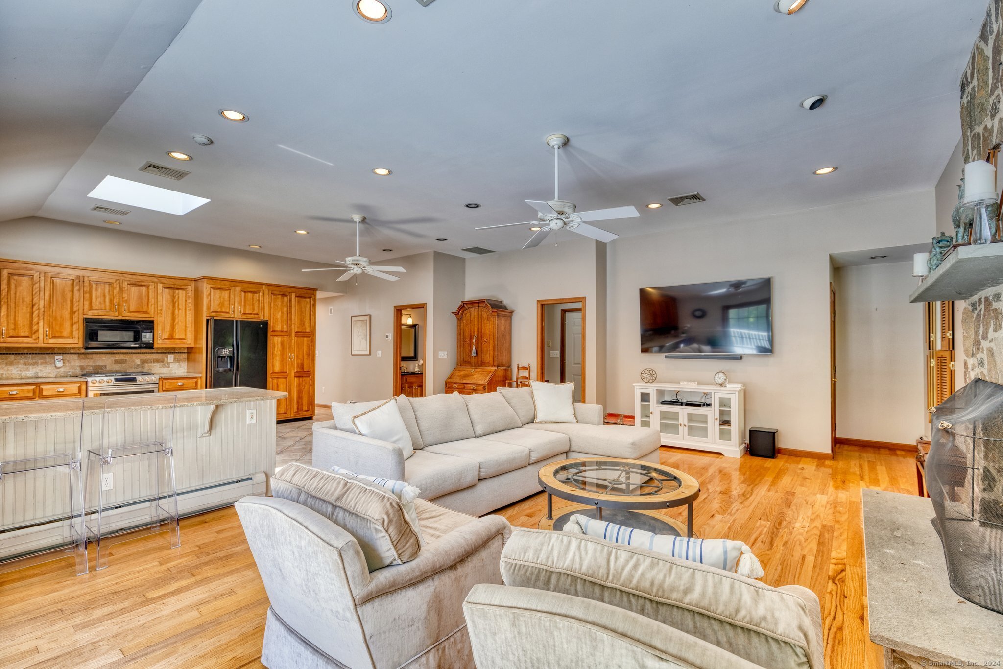 25 Lancelot Road