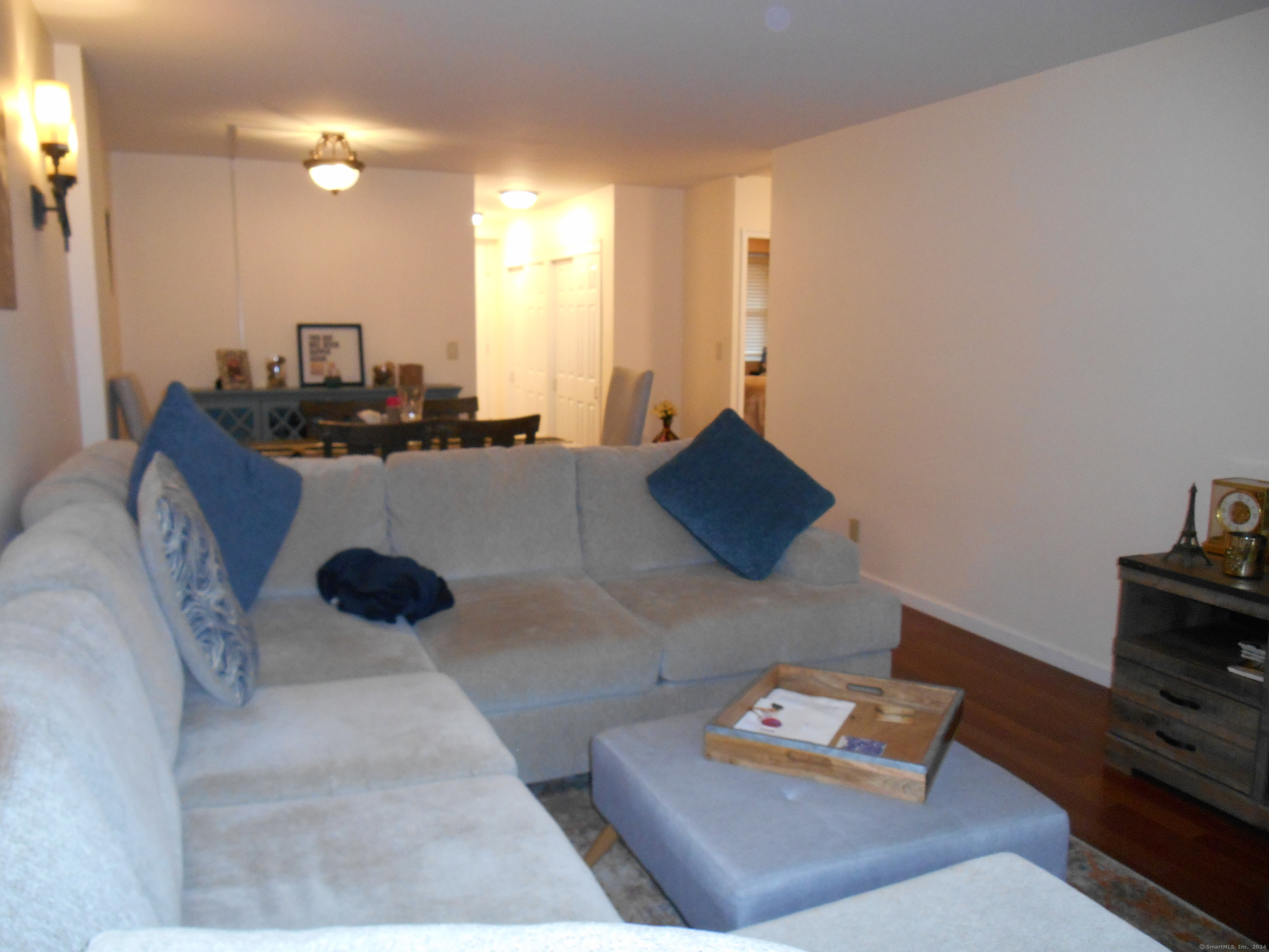 91 Strawberry Hill Avenue 939
