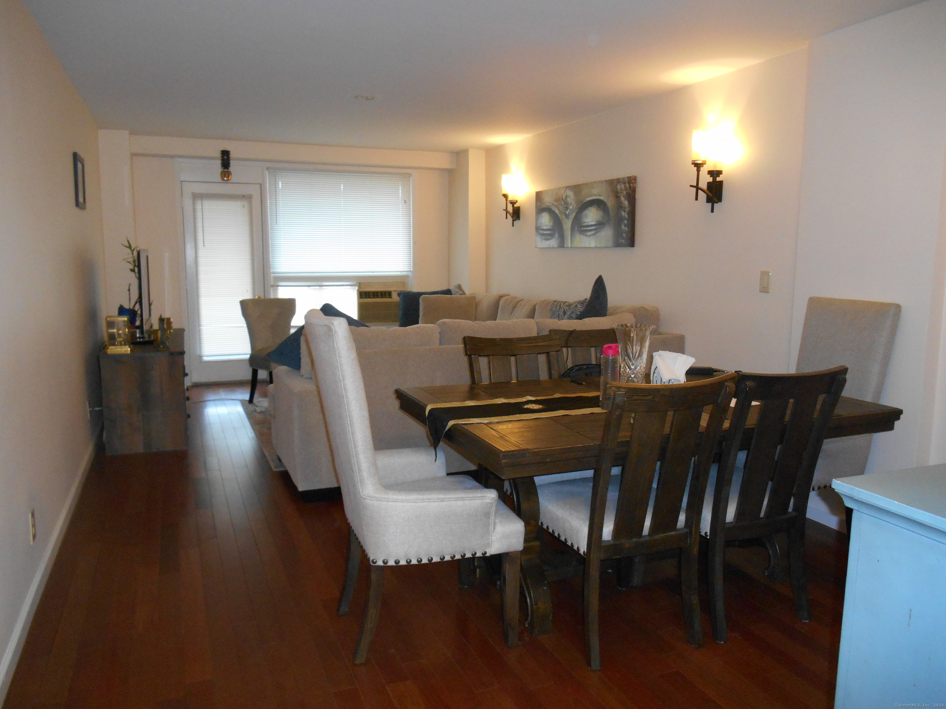 91 Strawberry Hill Avenue 939