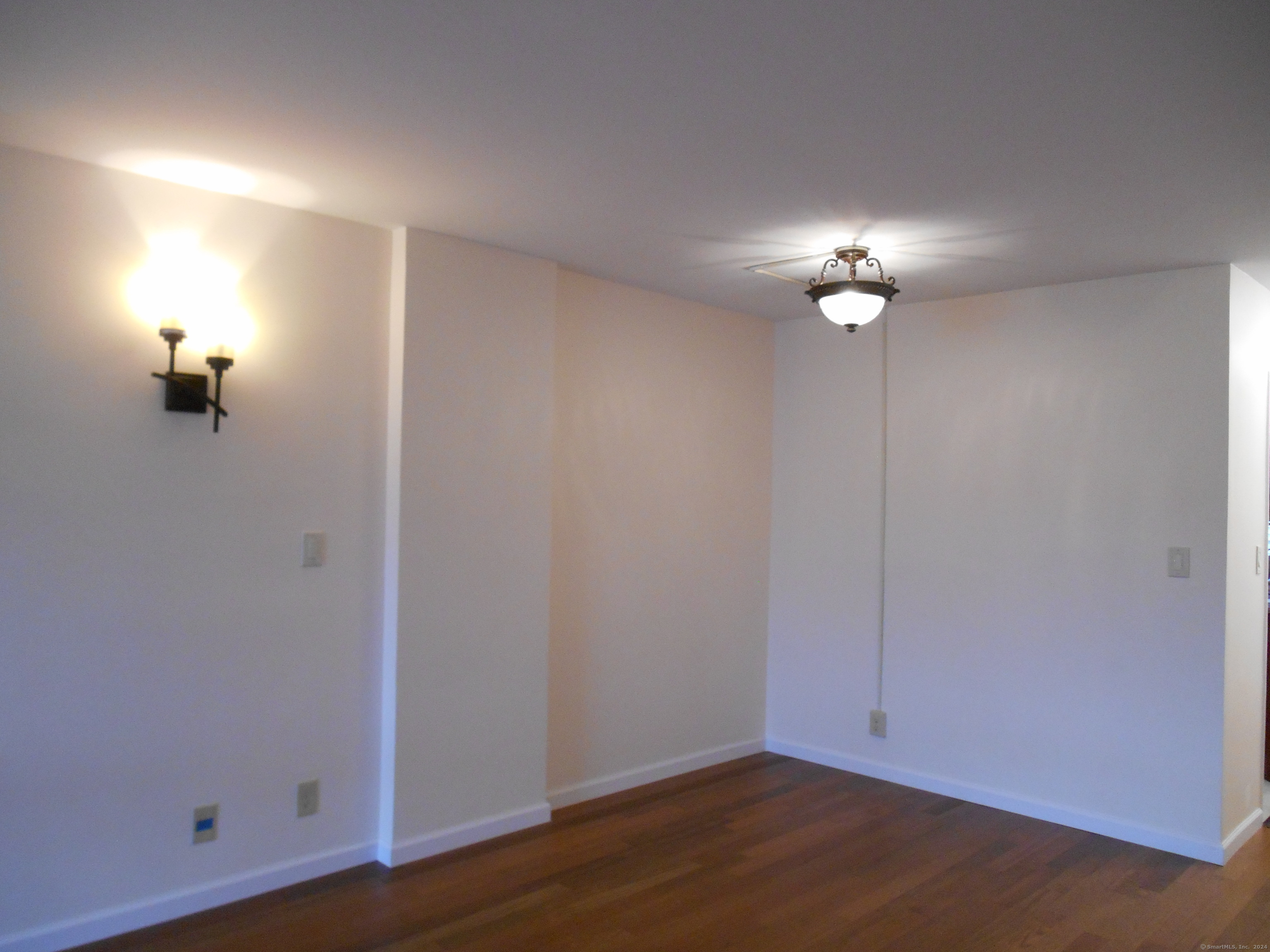 91 Strawberry Hill Avenue 939