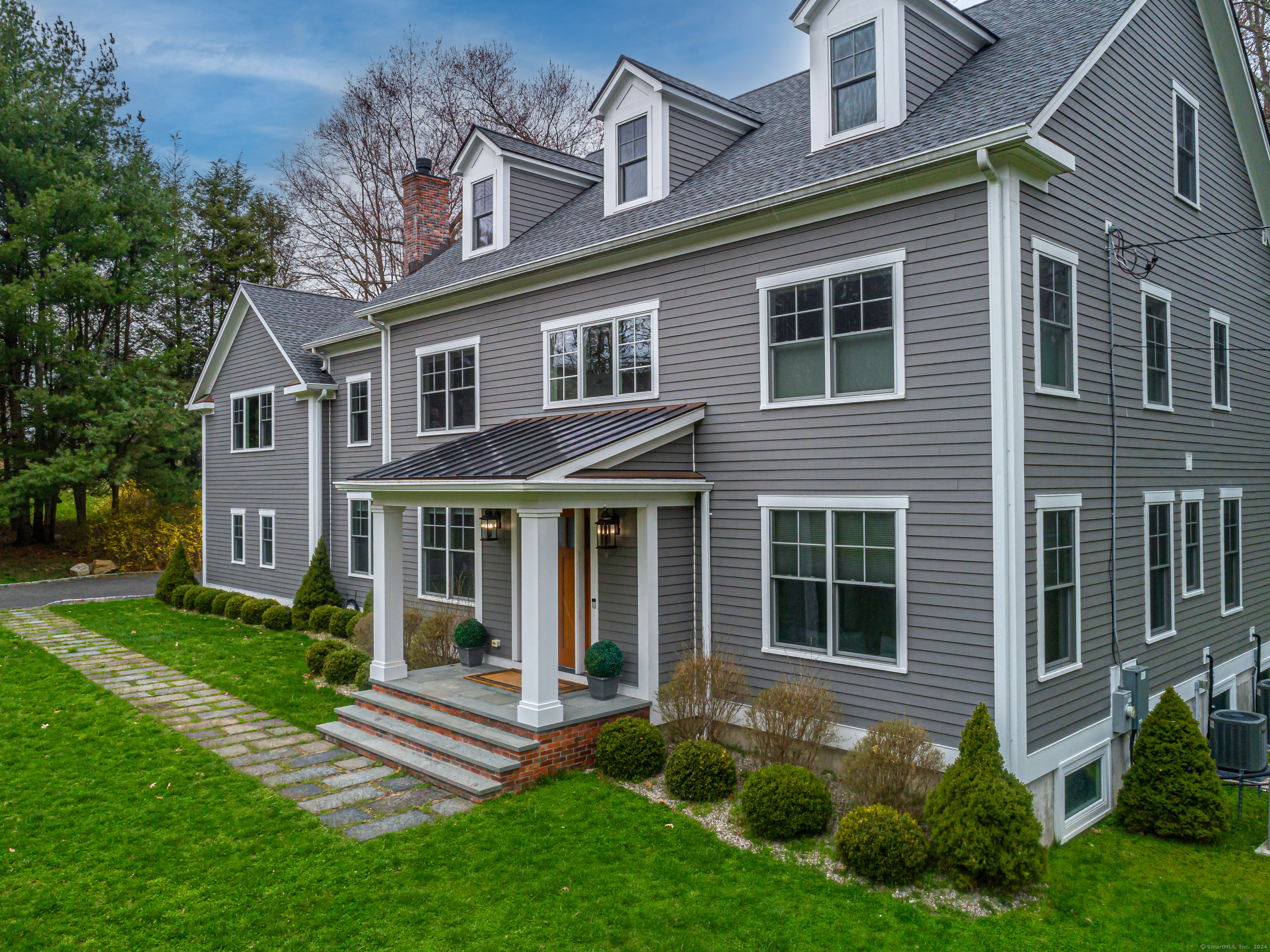 28 Quaker Ridge Road