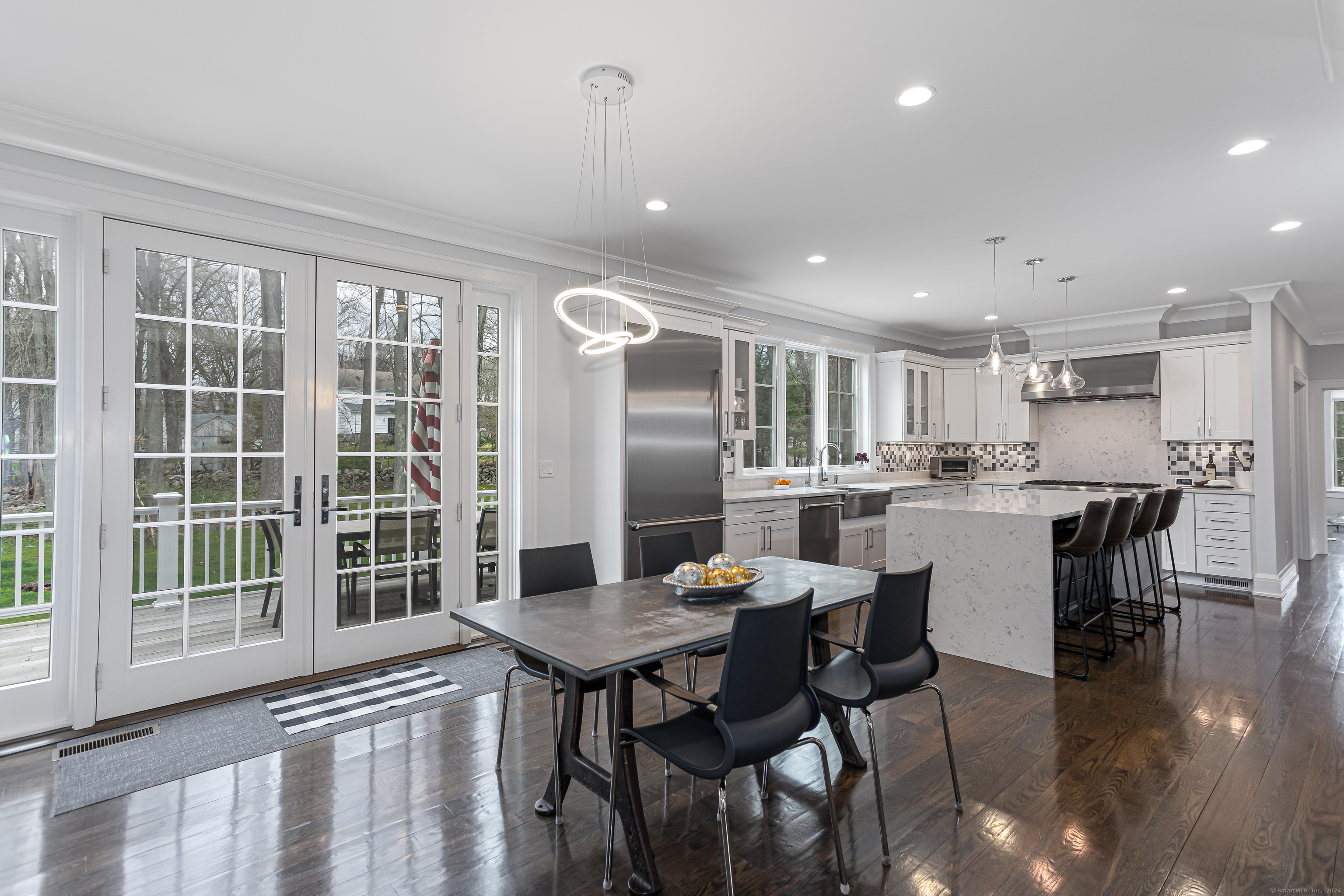 28 Quaker Ridge Road