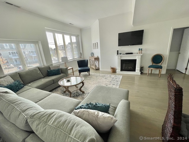 91 Stowe Avenue 202