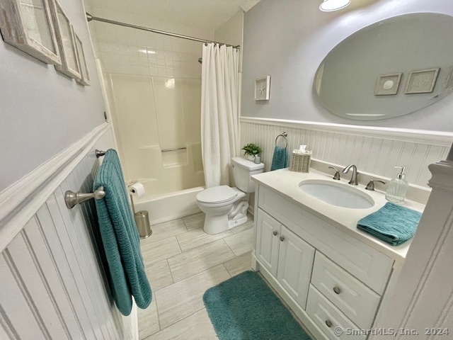 91 Stowe Avenue 202