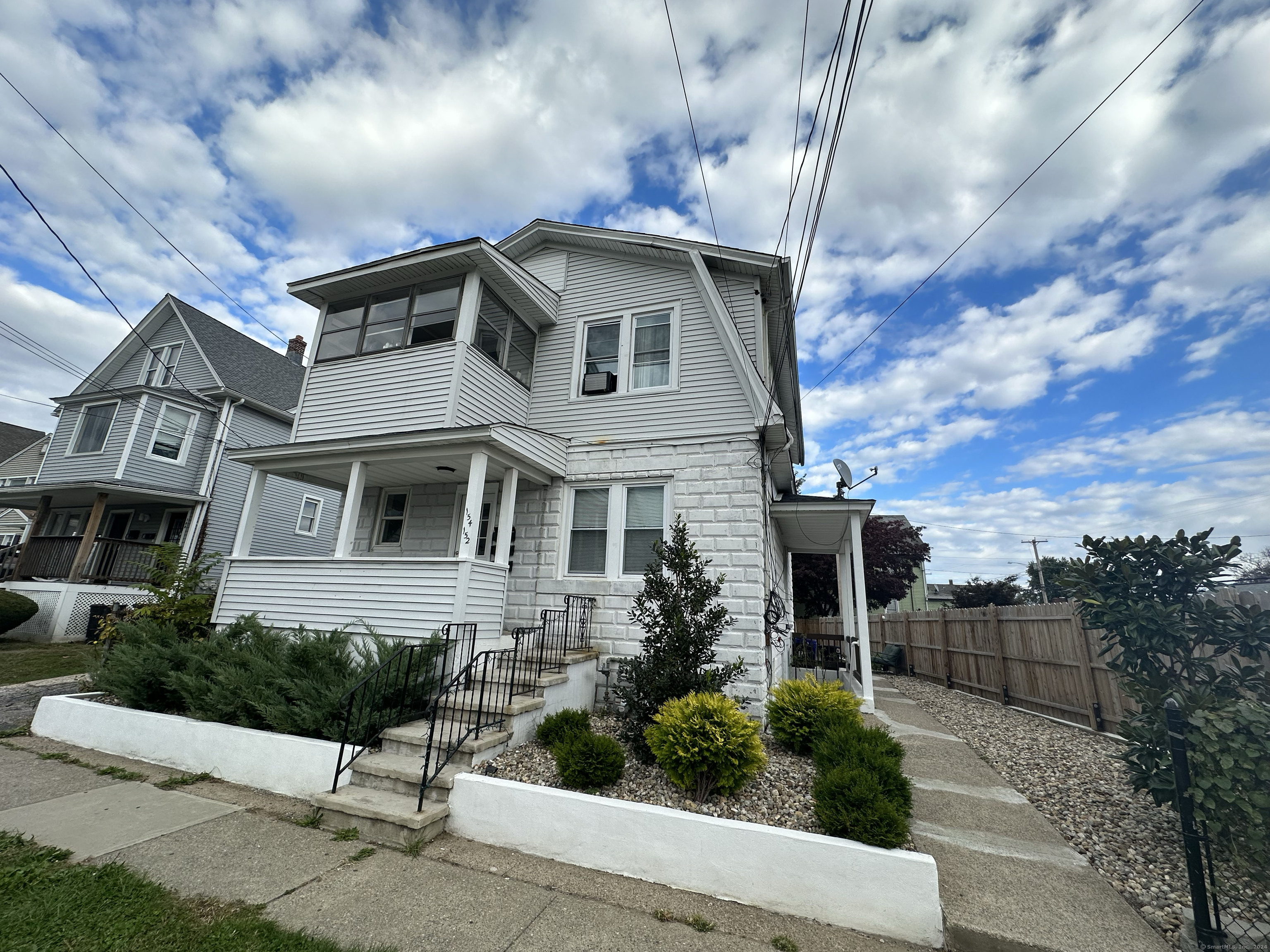 152 Thompson Street 2nd flr