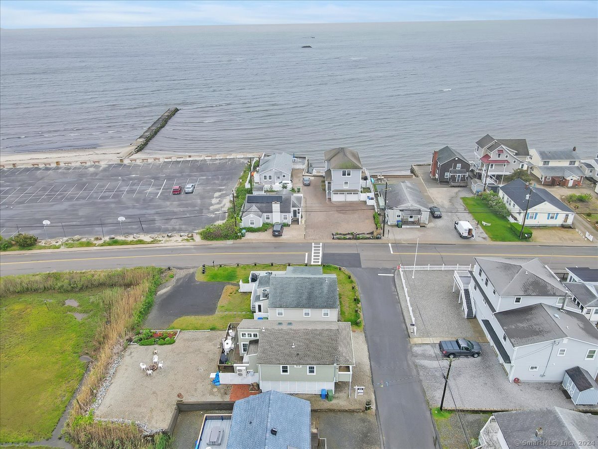 8 Tarpon Avenue