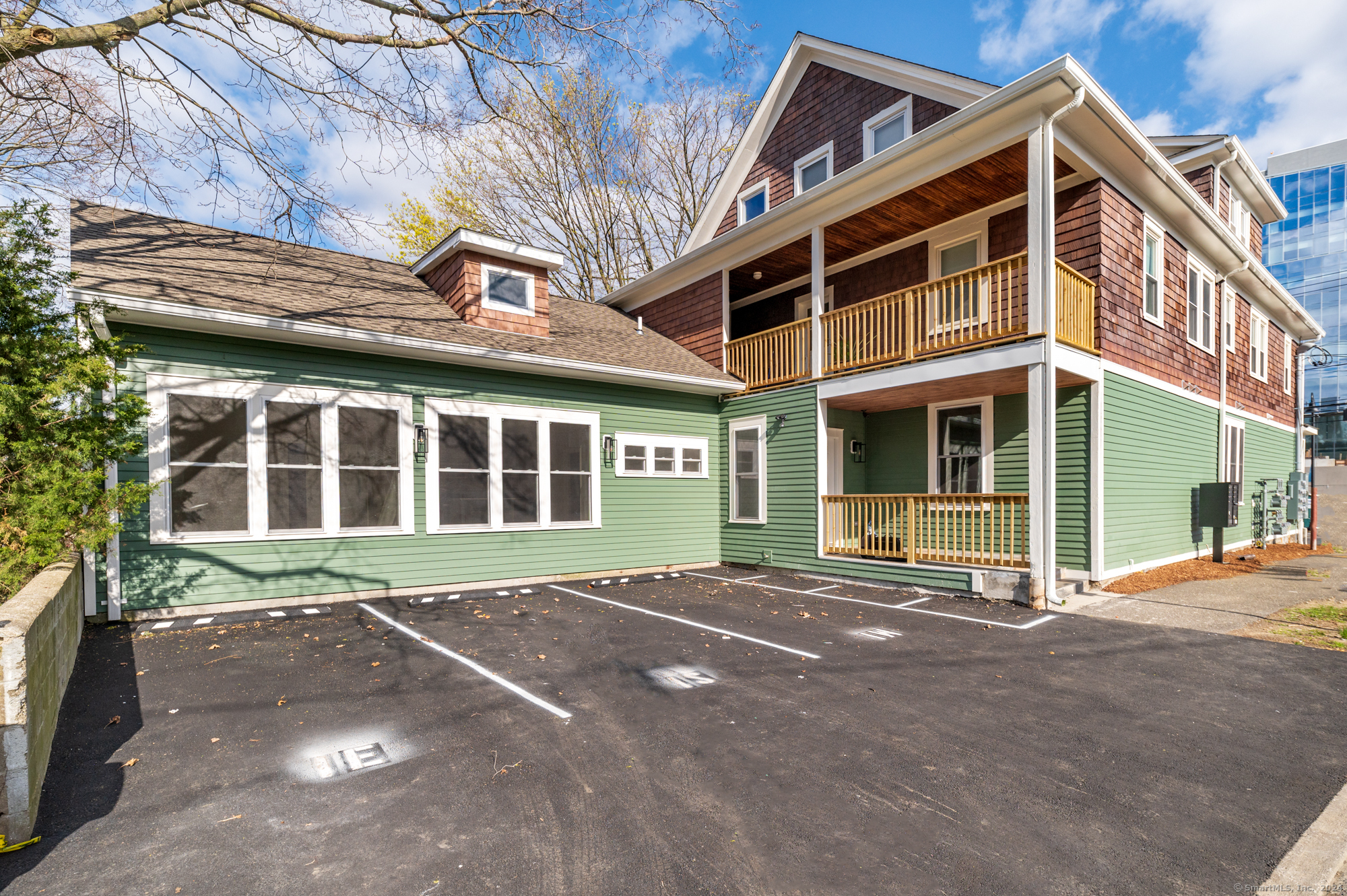 32 Pulaski Street 1S