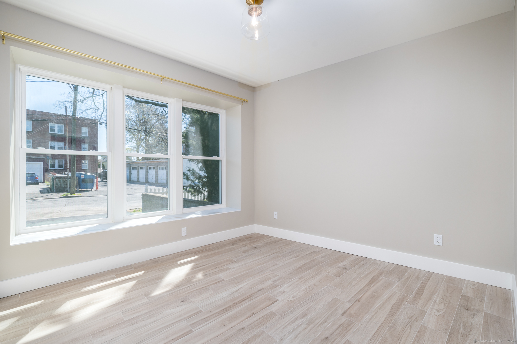 32 Pulaski Street 1S