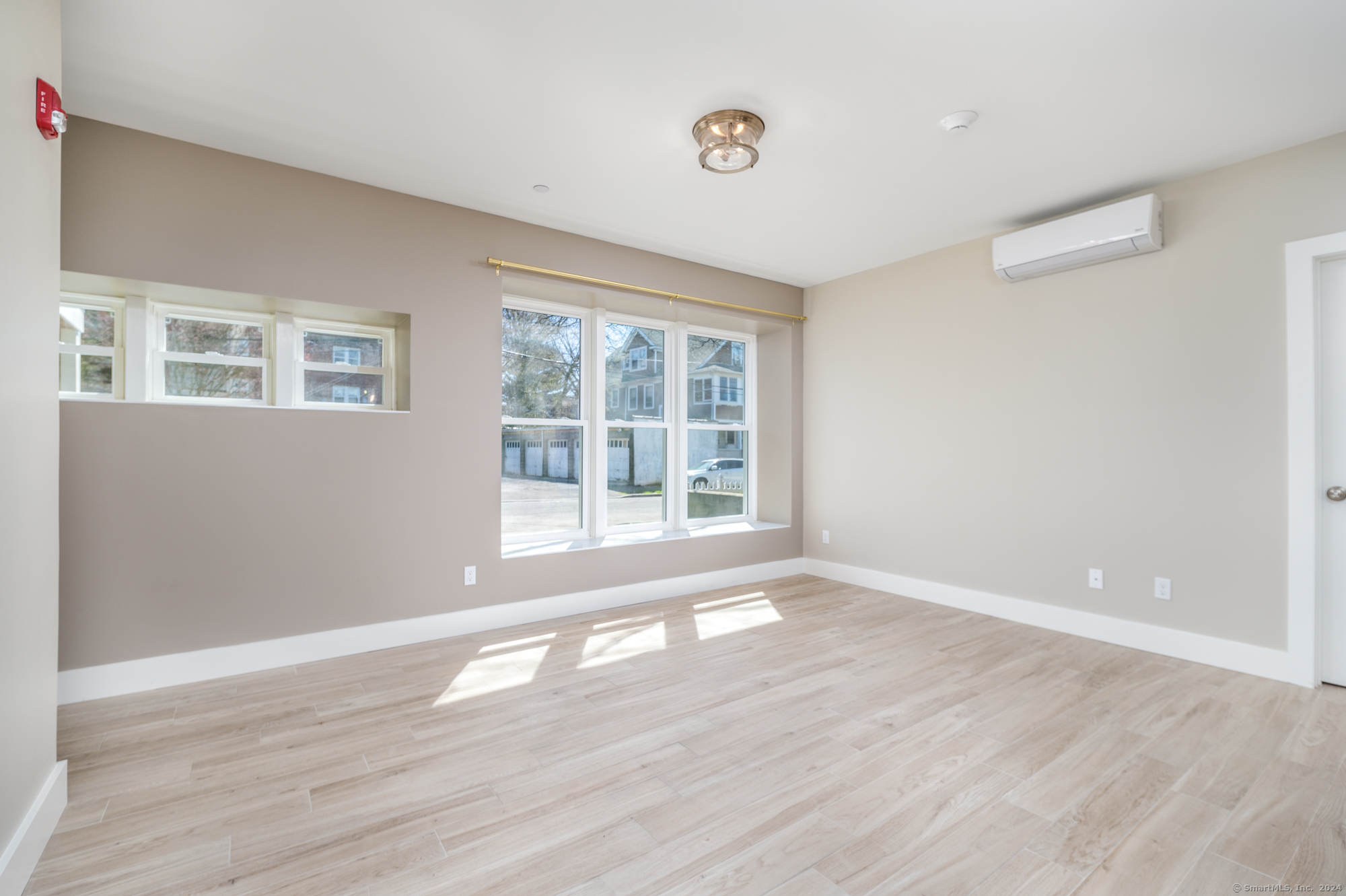 32 Pulaski Street 1S
