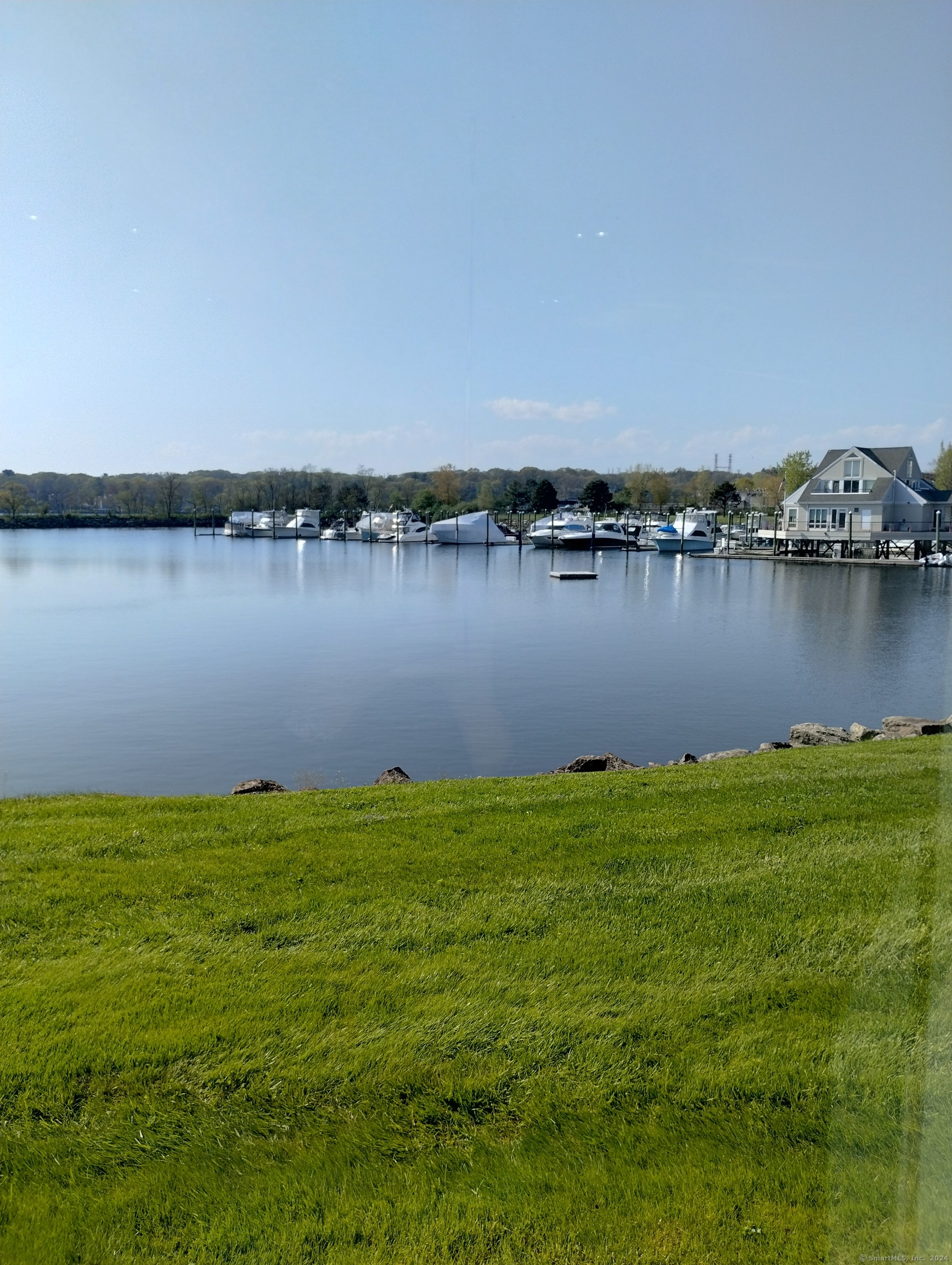 512 Popes Island Road 512
