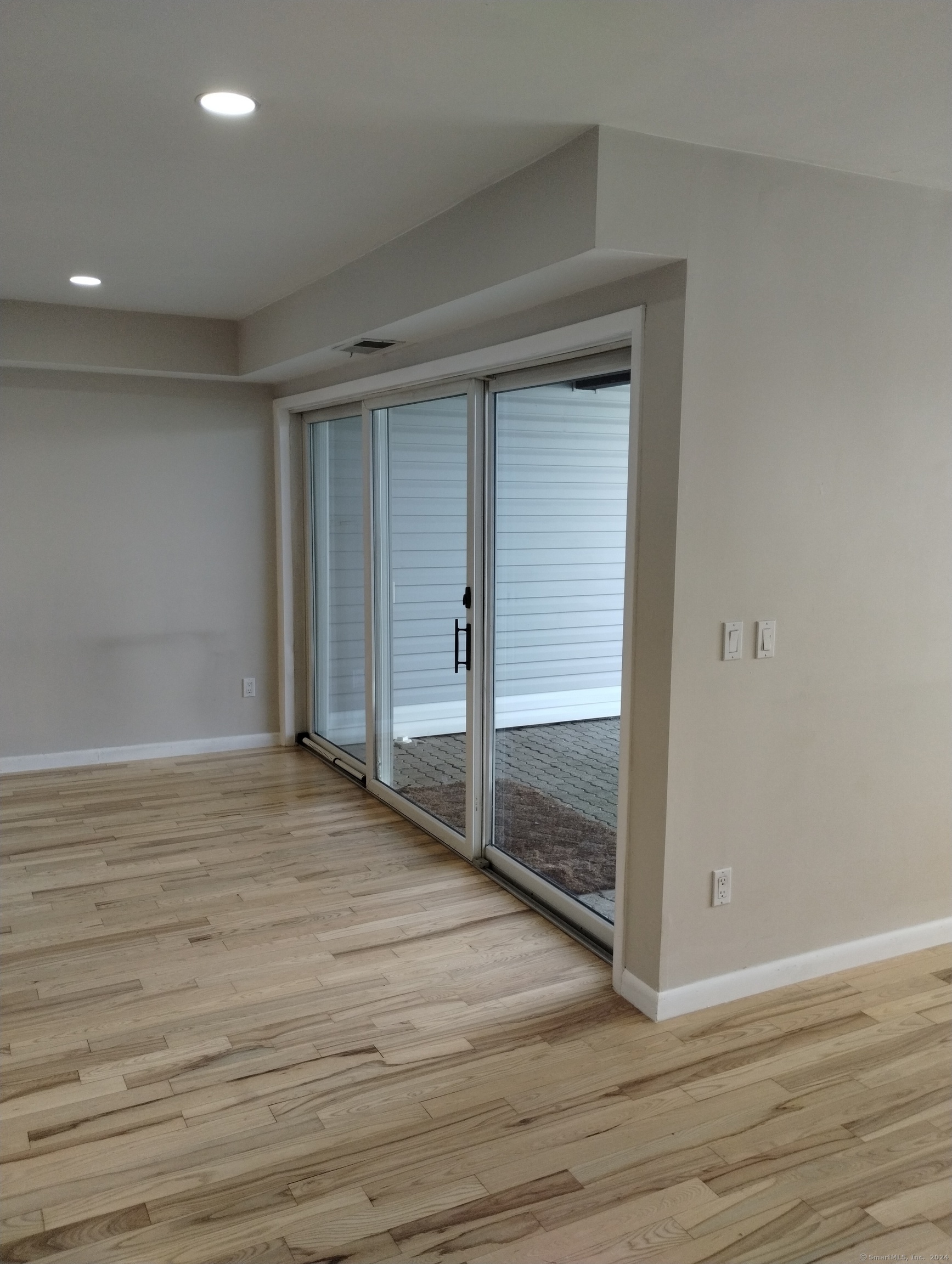 512 Popes Island Road 512
